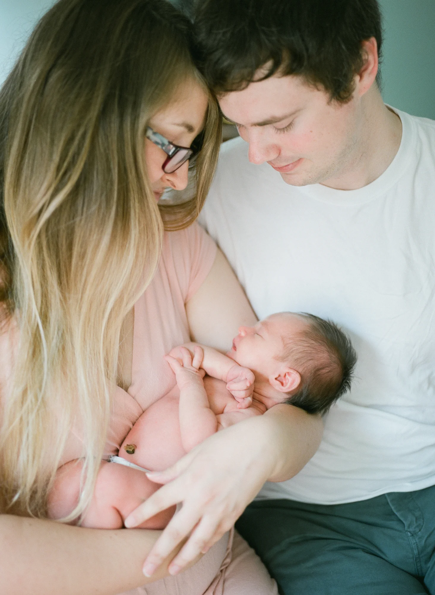 raleigh-lifestyle-newborn-photographer-lifestyle-photography-022