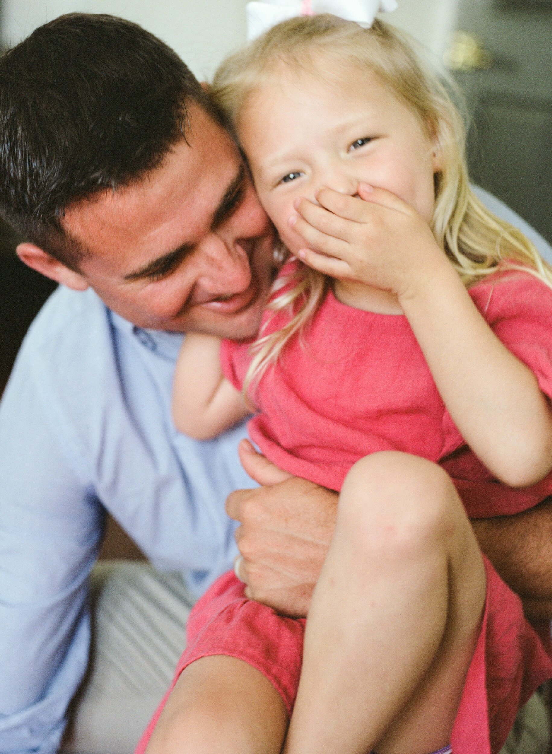 raleigh-family-photographer-home-sessions-family-sessions-001