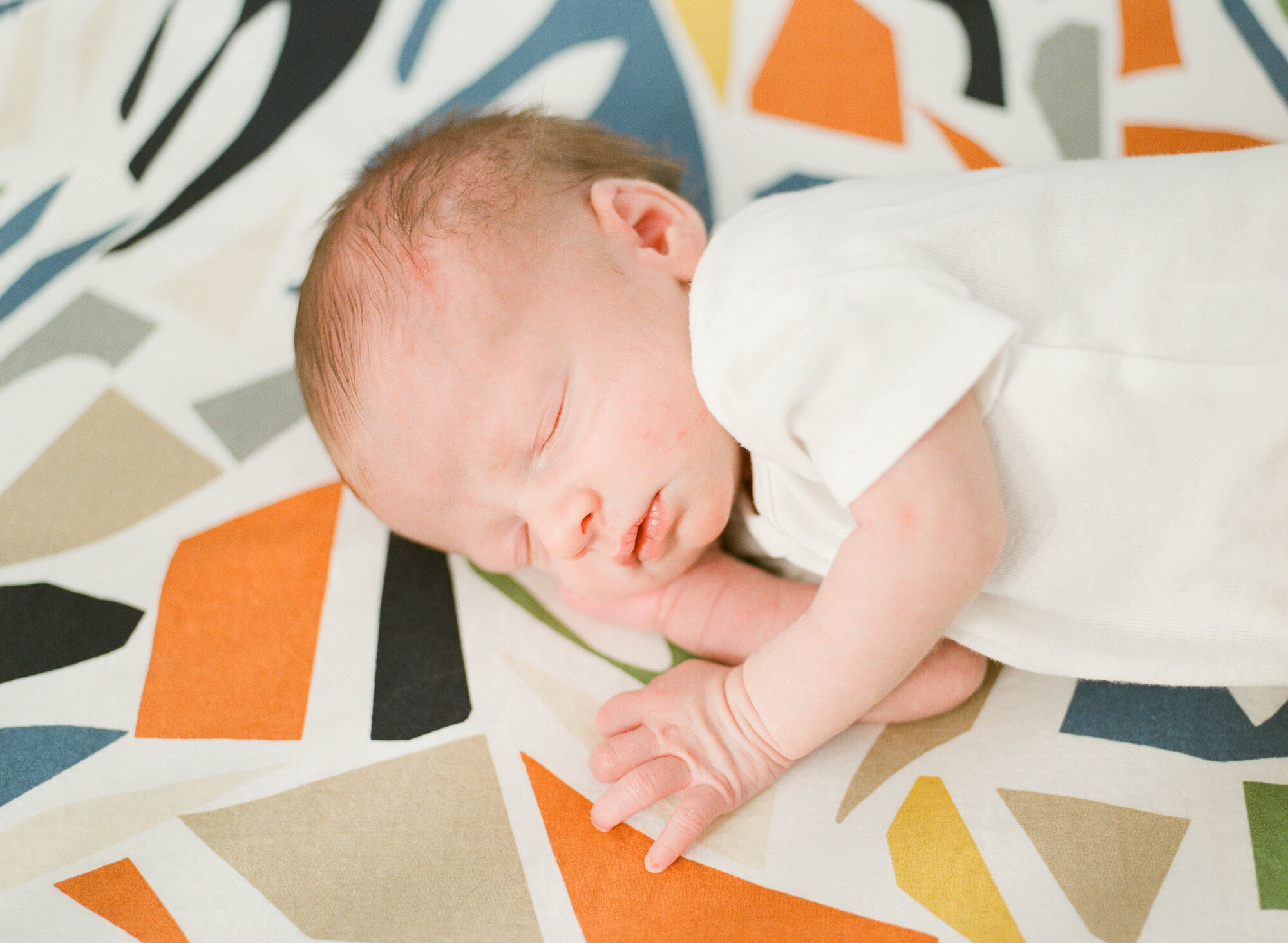 raleigh-newborn-photographer-baby-pictures-family-session-008