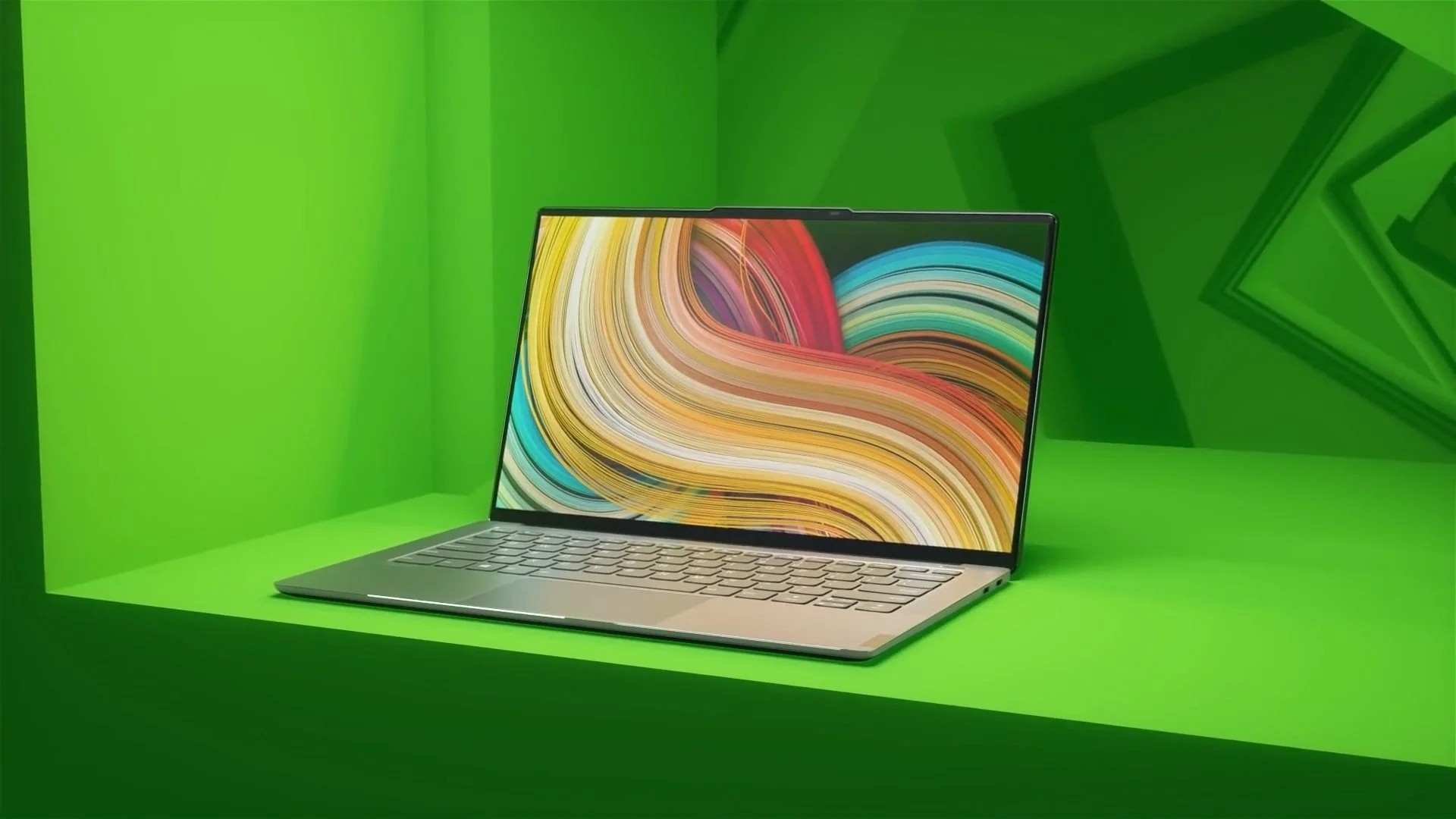 Yoga S940 Product Tour HD (0-00-09-01).jpg