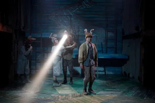 Watership Down by Rona Munro, based on the novel by Richard Adams | Watermill Theatre | Puppetry Designer & Director Matt Hutchinson | Directed by Adam Penford | Set & Costumes by Richard Kent | Lighting by Jack Knowles | Photography by Phillip Tull