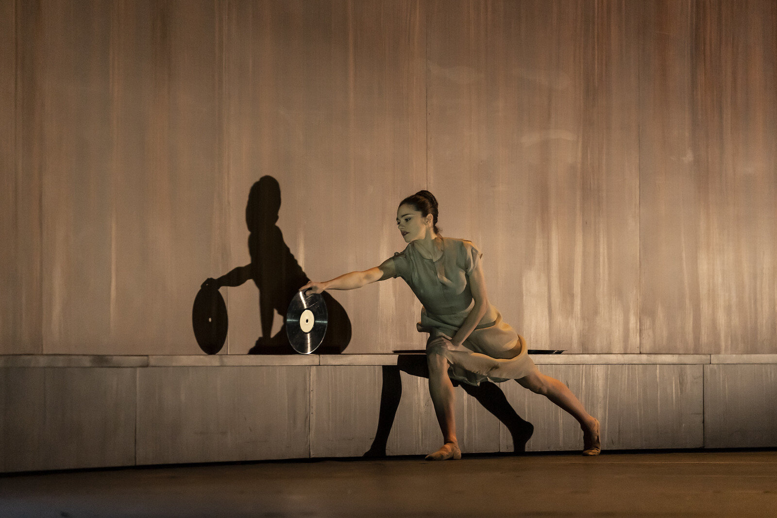 Romany Pajdak in The Cellist, The Royal Ballet ©2020 ROH. Photograph by Bill Cooper.jpg