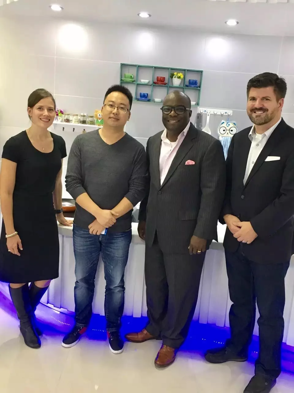 EF Fellows w entrepreneur CEO of ZoneCharge