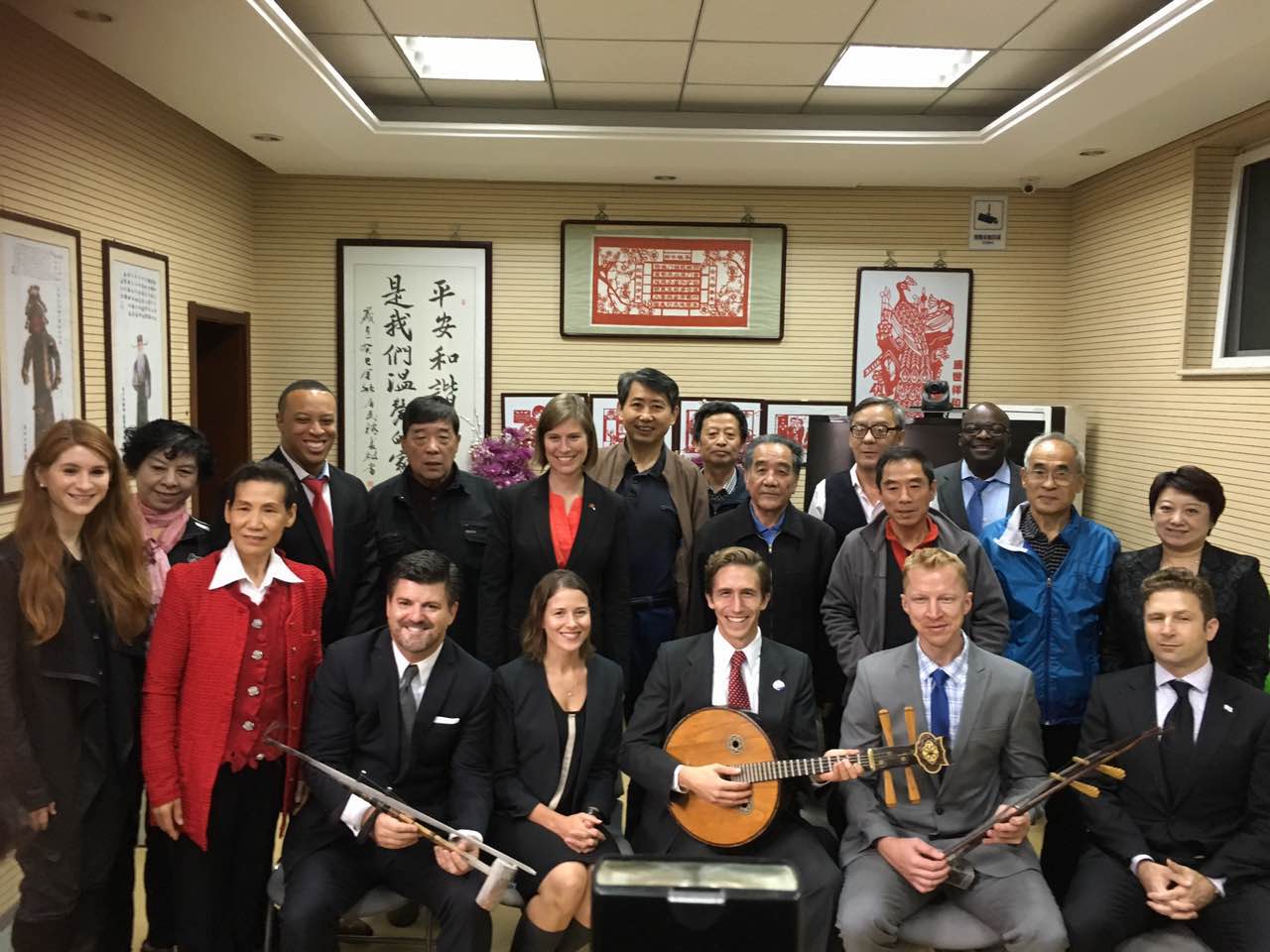 Traditional Chinese opera performed by hutong residents