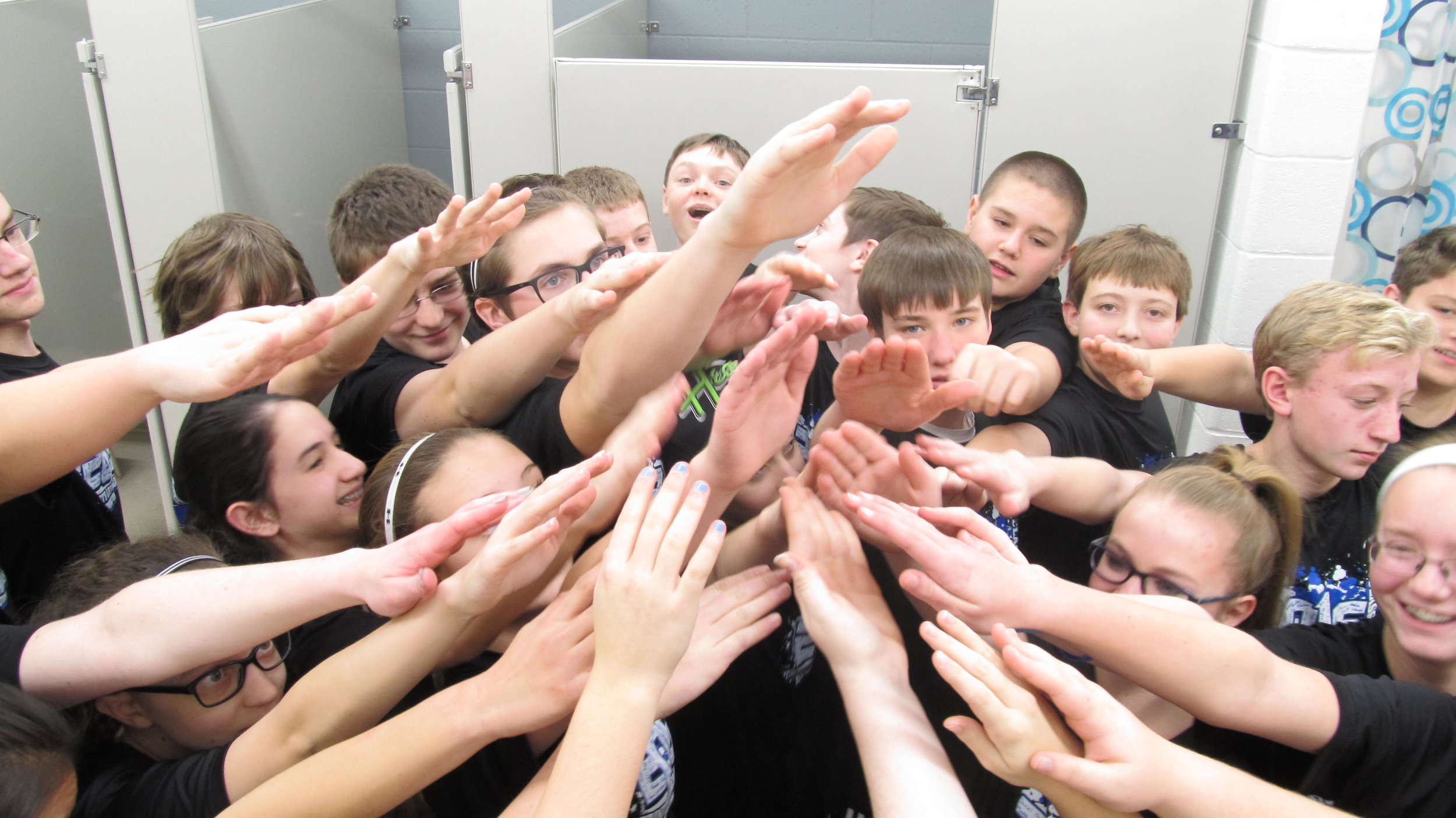8th grade locker room.JPG