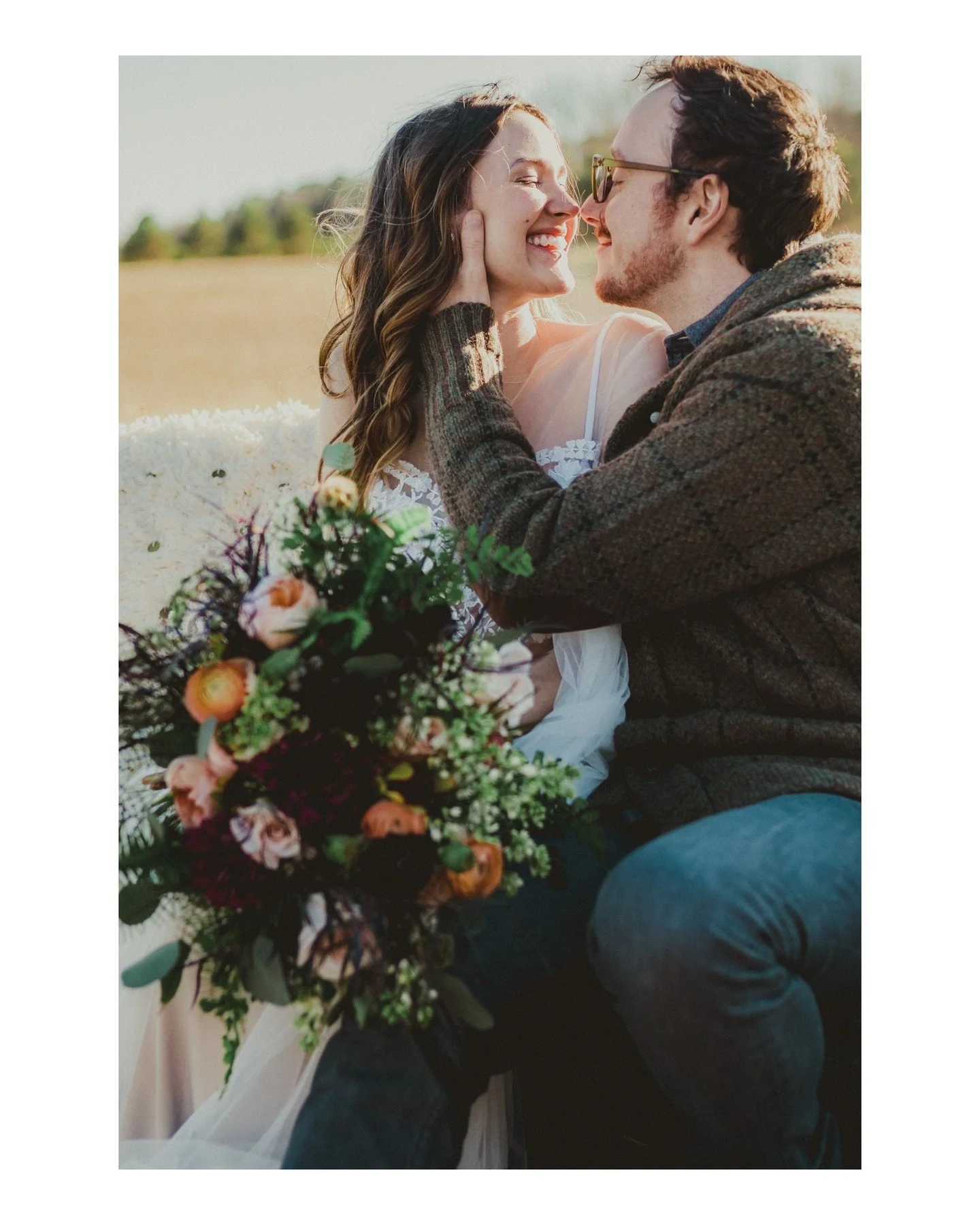 Want to know a secret? You don't have to have a big wedding if you don't want to! We can help you plan the elopement wedding day of your dreams, right here in Wisconsin! If you're not interested in being in the limelight for an entire day, and having