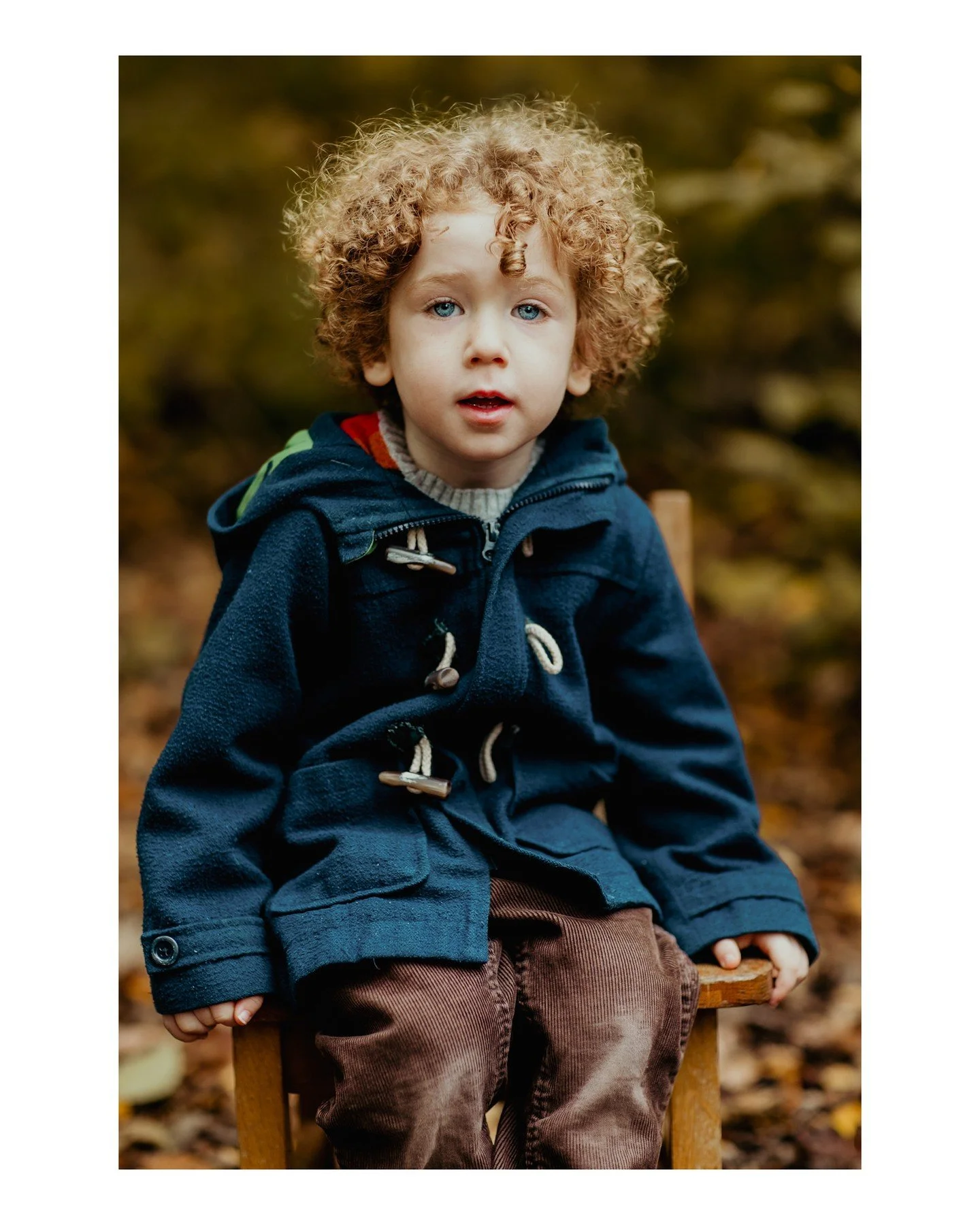 If your kiddo's preschool doesn't do photos and you'd like them to, or if your preschool is just looking for a more natural style of portraiture that really captures your kiddos, DM me with the preschool's name and contact info and I'd be happy to re