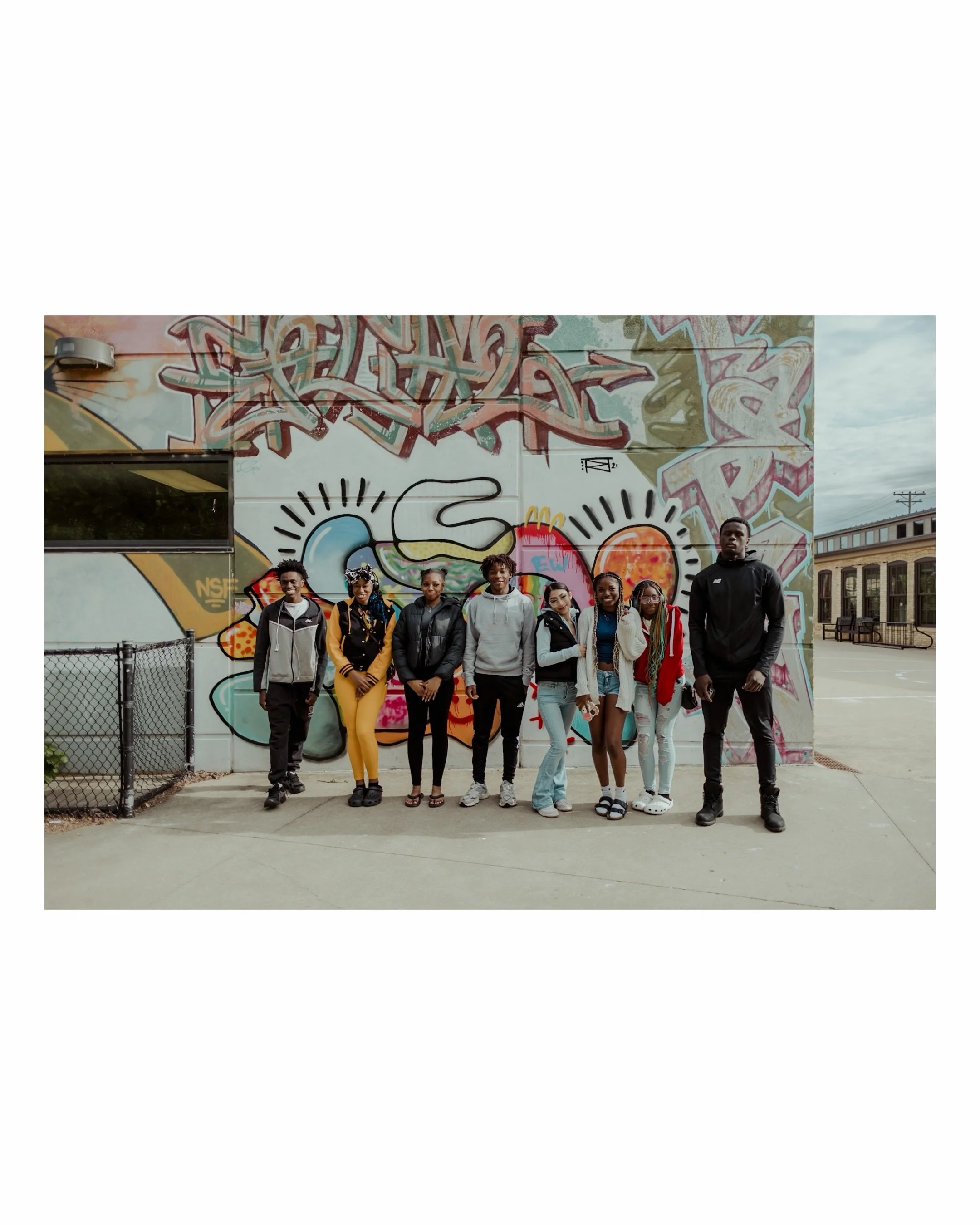 A few days ago I got to facilitate a beginner&rsquo;s phone photography workshop for the TEENworks program at Goodman Community Center for teens interested in photography, and it was so much fun! Thanks to all the attendees, thanks to Goodman Communi