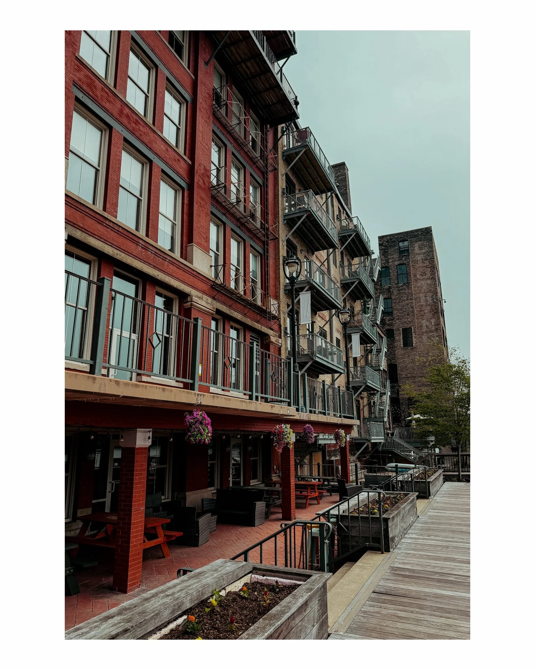 Pics from a lovely date day in Milwaukee with Adam this last month! If you haven&rsquo;t been on a date day with your partner in a while, and you&rsquo;re in Wisconsin, I highly recommend snagging coffee at Colectivo and then checking out Black Cat A