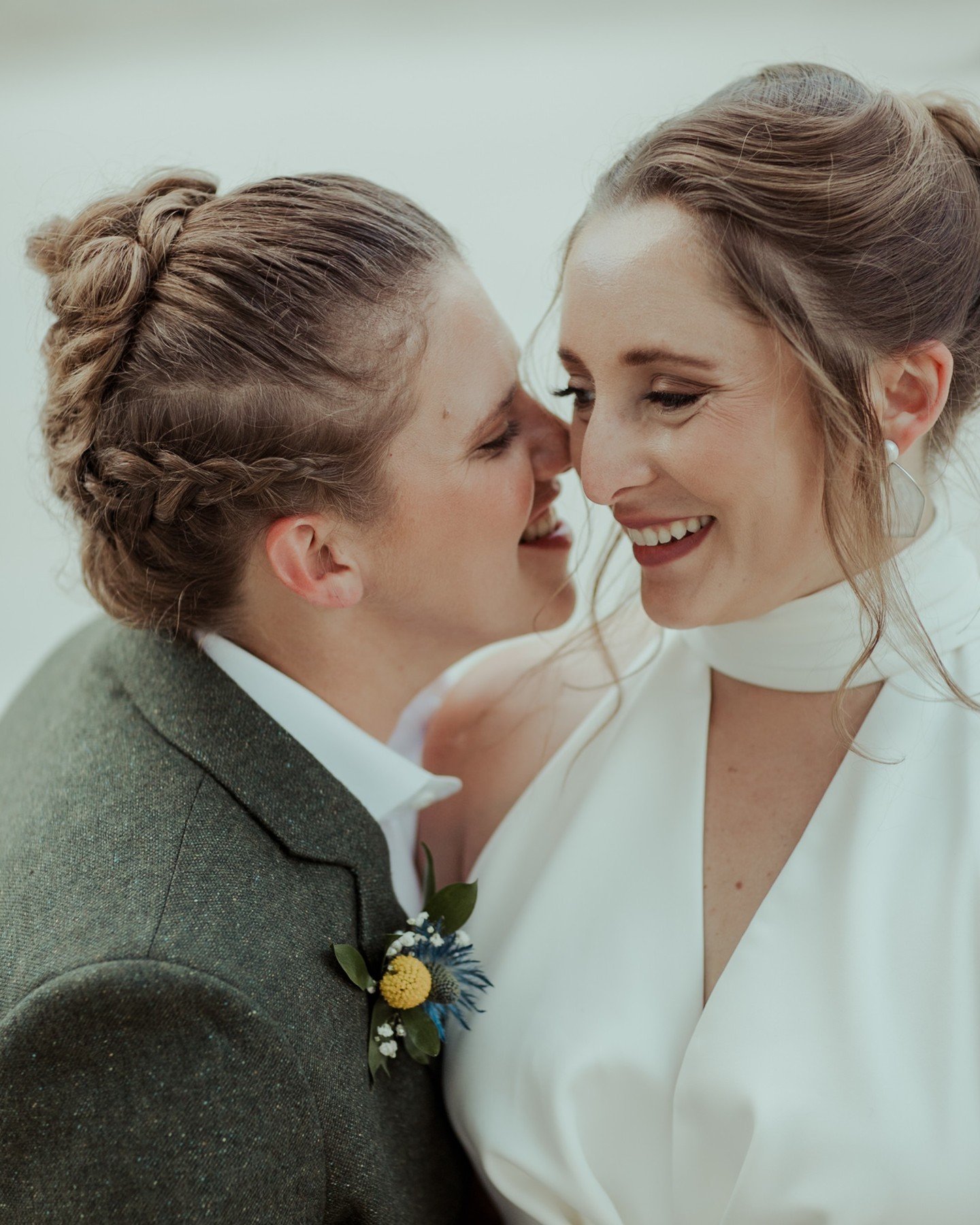 Happy Anniversary to Hanna + Kait! 💖
.
.
.
.
.
𝗪𝗲𝗱𝗱𝗶𝗻𝗴 𝗩𝗲𝗻𝗱𝗼𝗿𝘀
Ceremony Venue: @madisonpubliclibrary (Central)
Reception Venue: @statelinedistillery
Officiant: Pat Werk
Hair &amp; Makeup: @beautyunveiledbytia
Wedding Rings: @sohadiamon