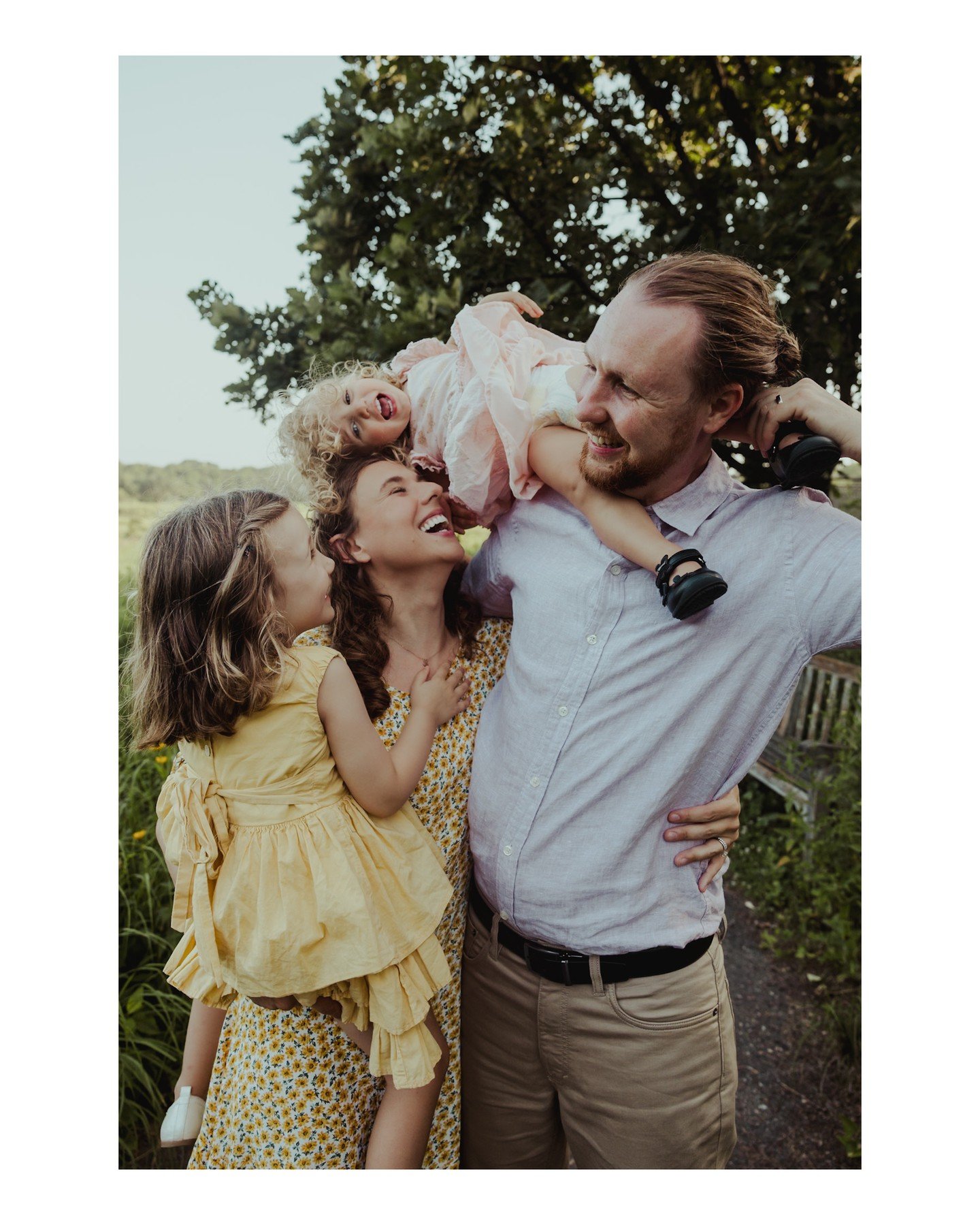 Perfect family photos are overrated. You know what's NOT overrated? Being silly gooses with your family. 🪿🤪
.
.
.
.
.
.
.
[Image Description: A white husband and wife, both with long light reddish brown hair, are holding two kiddos, one on the mom'