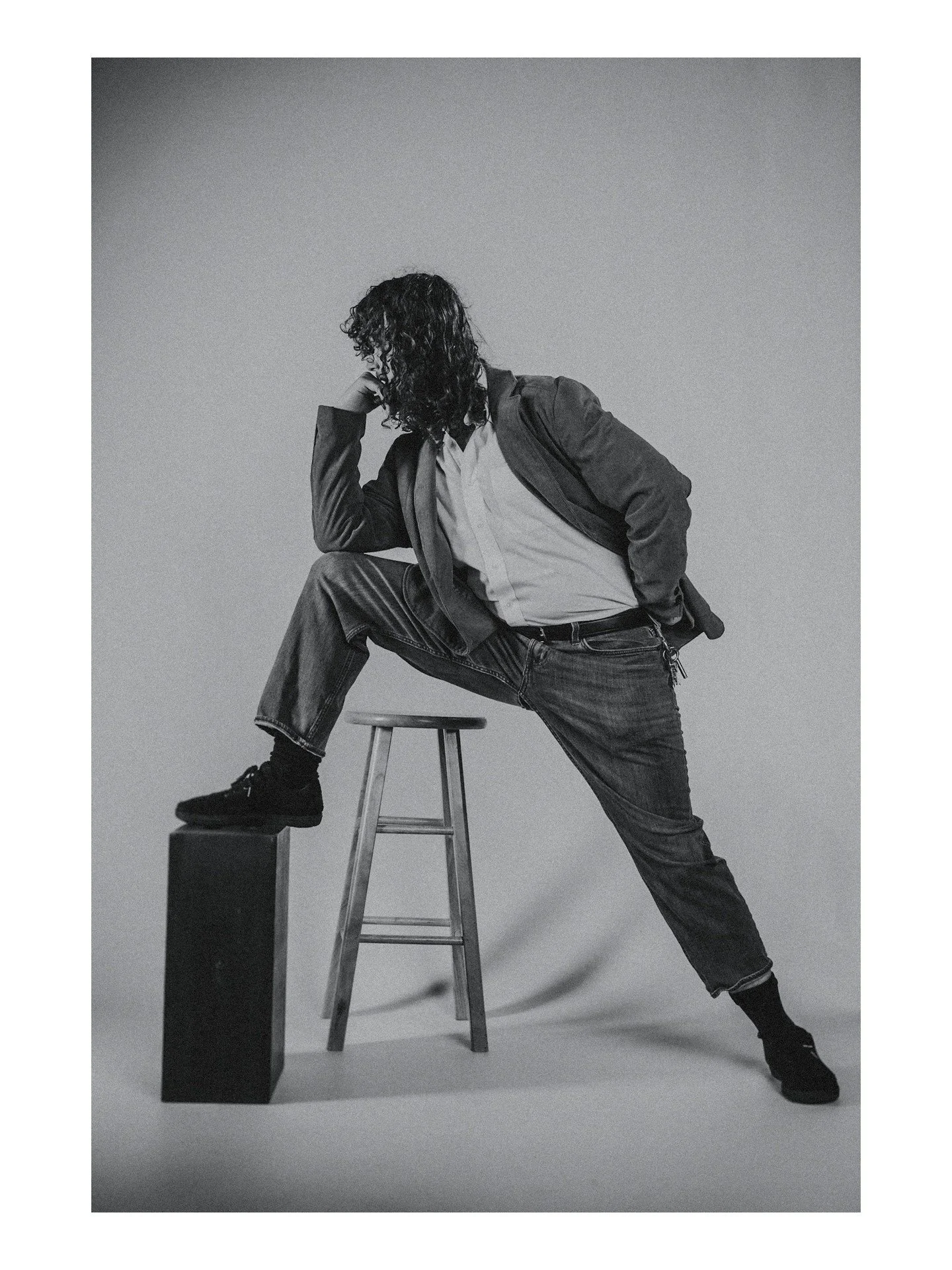When I told Ben I wanted to do some Willem Dafoe inspired portraits, he immediately volunteered, and these are the results! 
😍
.
.
.
.
.
.
.
[Image Description: A series of black &amp; white images of Ben, a young white man with long curly hair and 