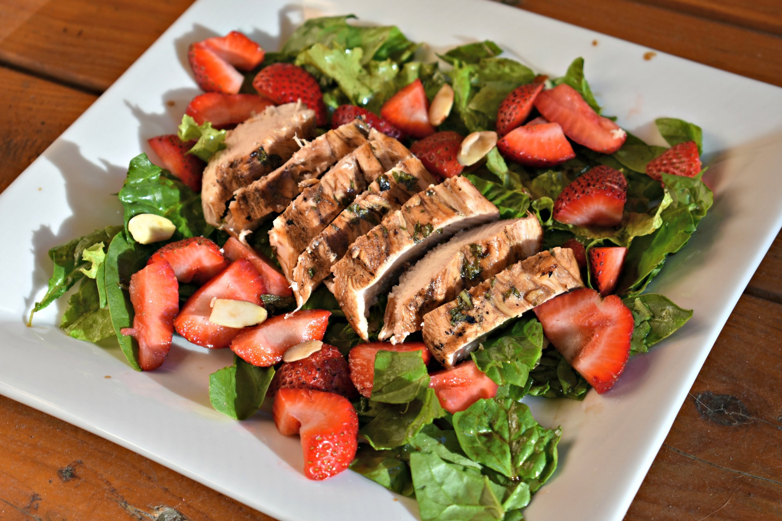 Grilled Chicken Salad With Strawberries and Spinach