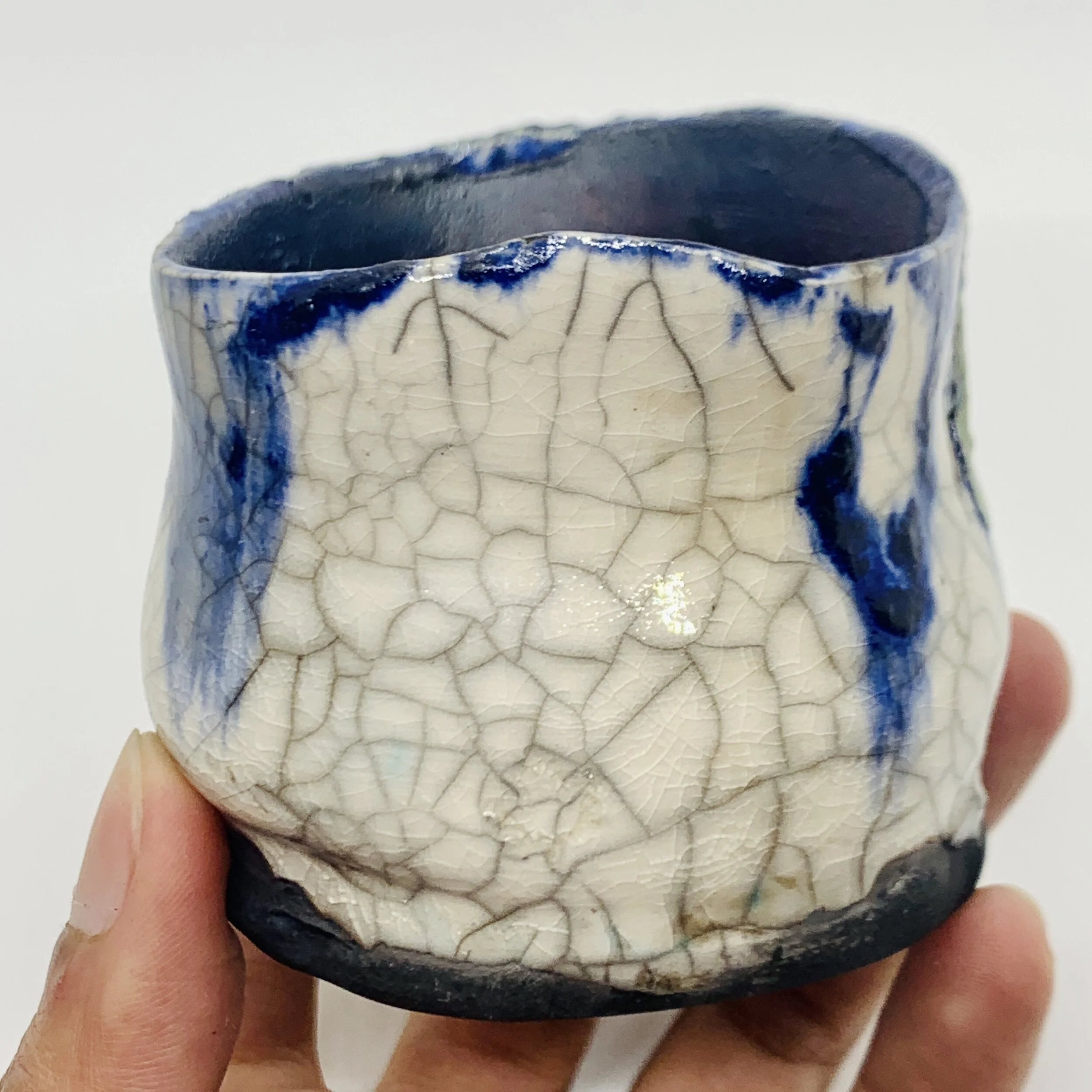 64D26A25-FE3D-4032-B0A0-20A64B8B7464