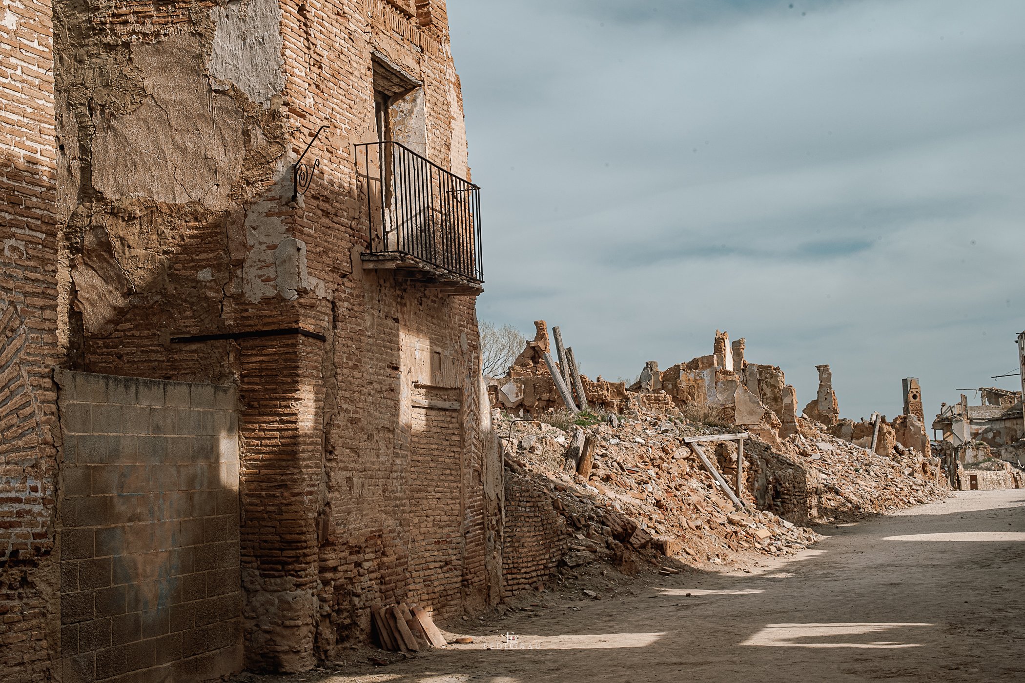 Anatomy of a Town After Civil War-PHOTO-FEDEGRAU-1.jpg