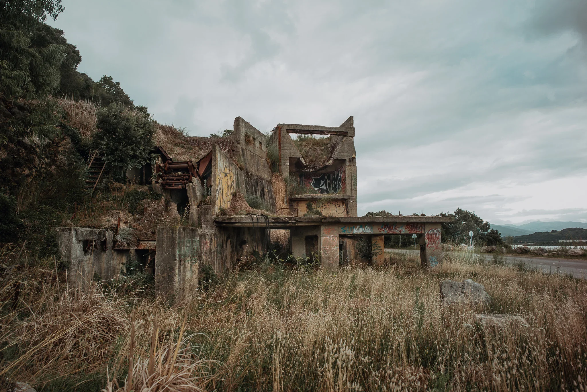 VISIONES EN RUINAS