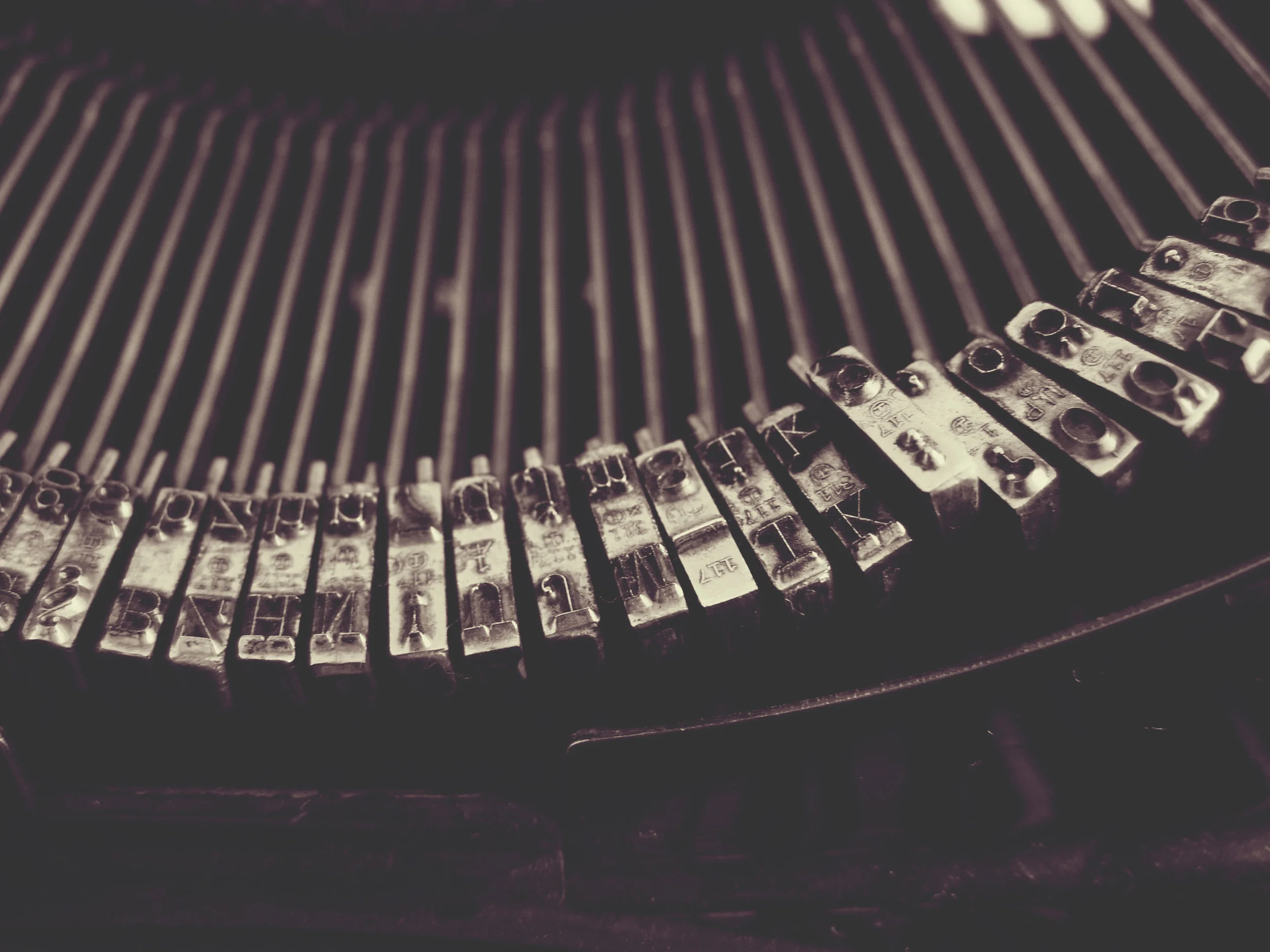 typewriter.jpg
