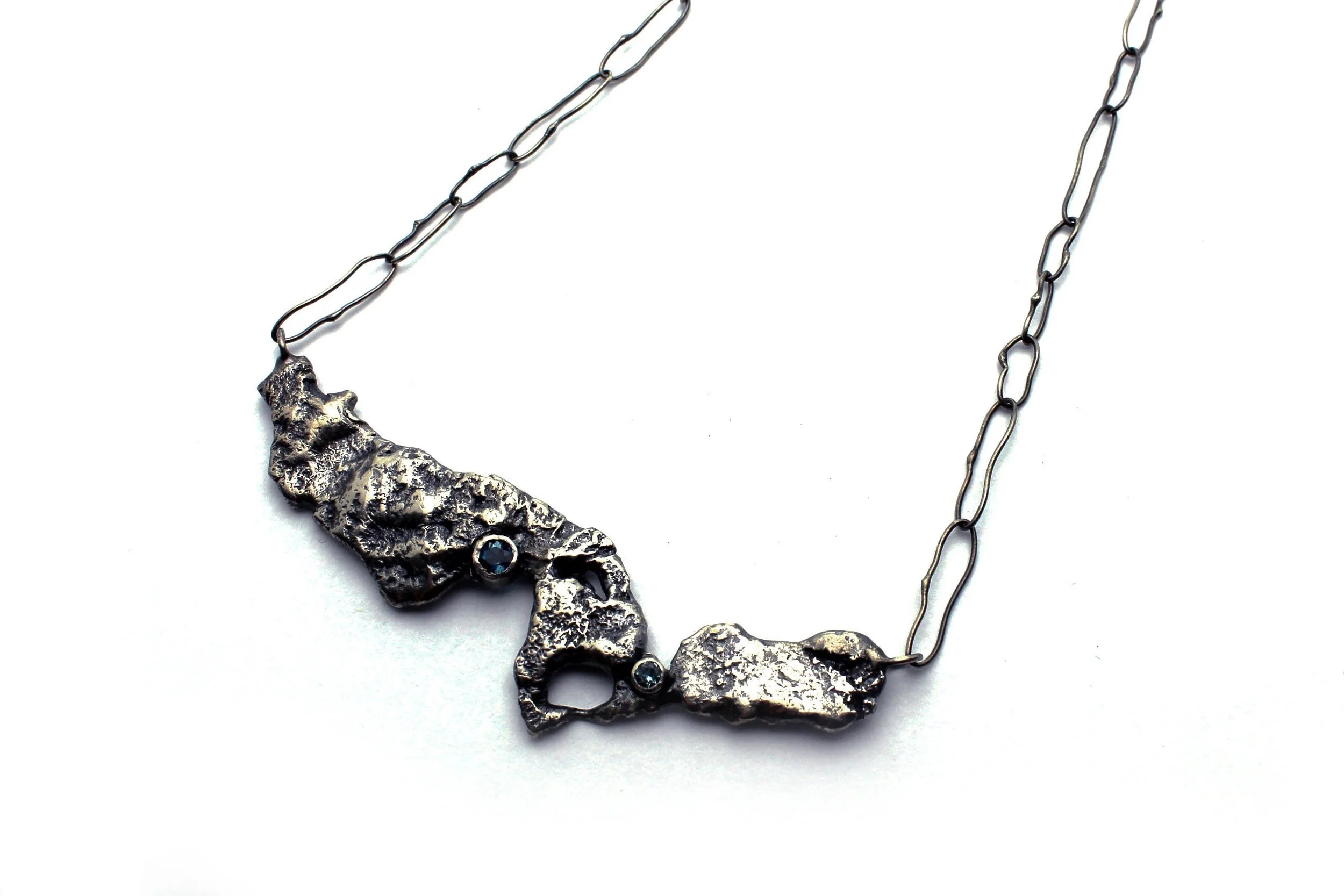 https://i.etsystatic.com/8943816/r/il/c89690/1998234398/il_fullxfull.1998234398_72x8.jpg