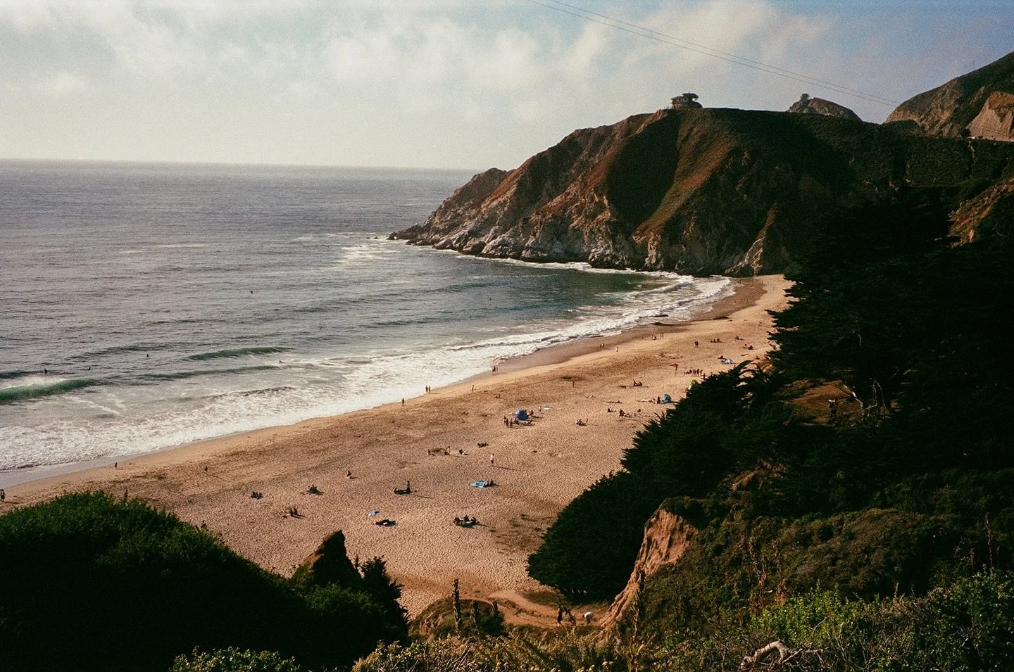 looking at the lil ants off of highway 1 

#california #californiacoast #highway1 #film #filmphotography #35mm #photooftheday #photography