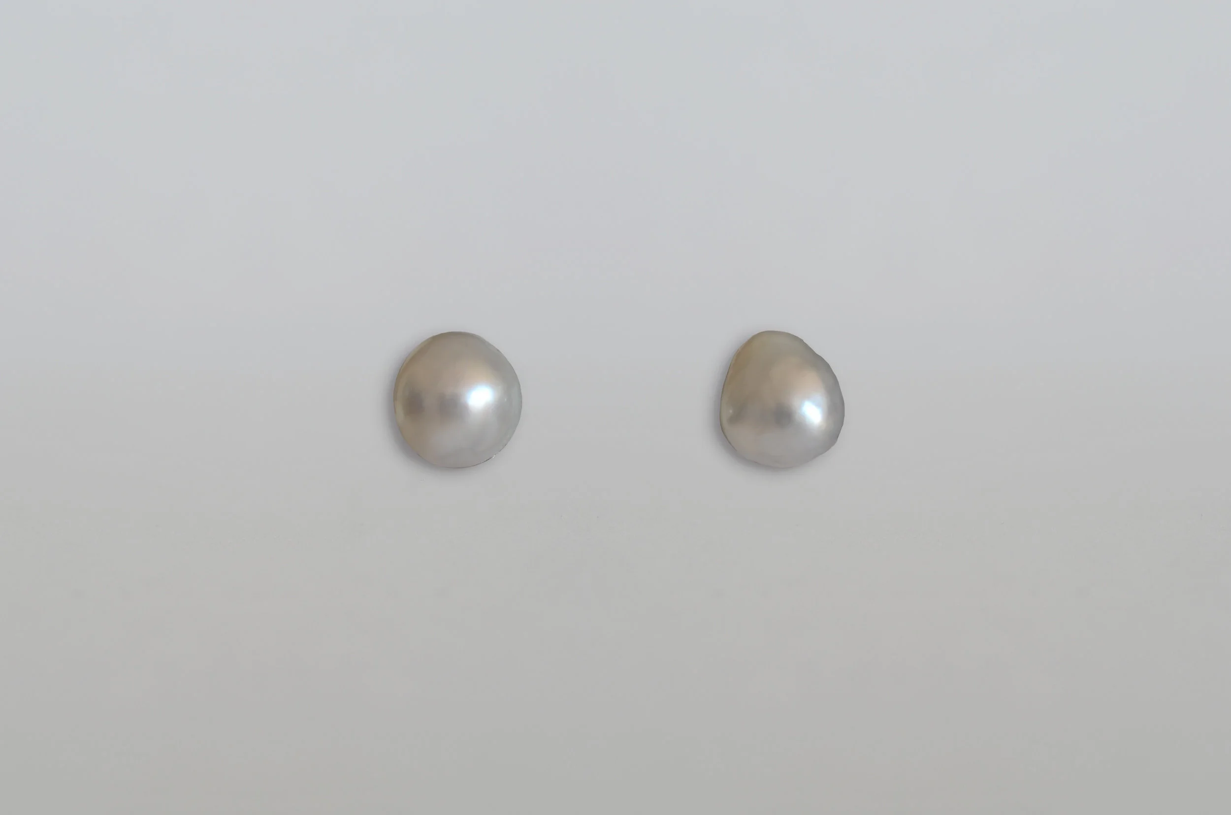 South Sea Baroque Pearl Earrings set in 18kt Gold