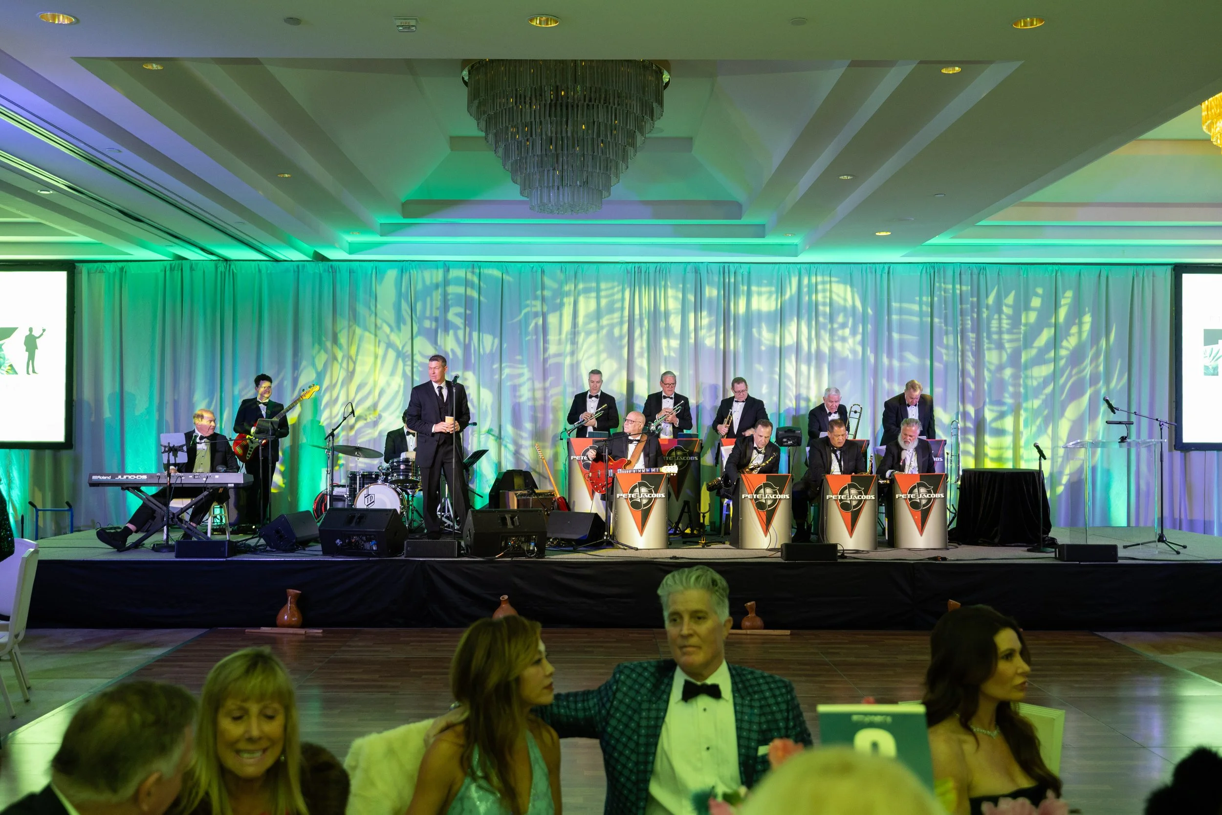 Let's Be Frank-atmosphere.jpg