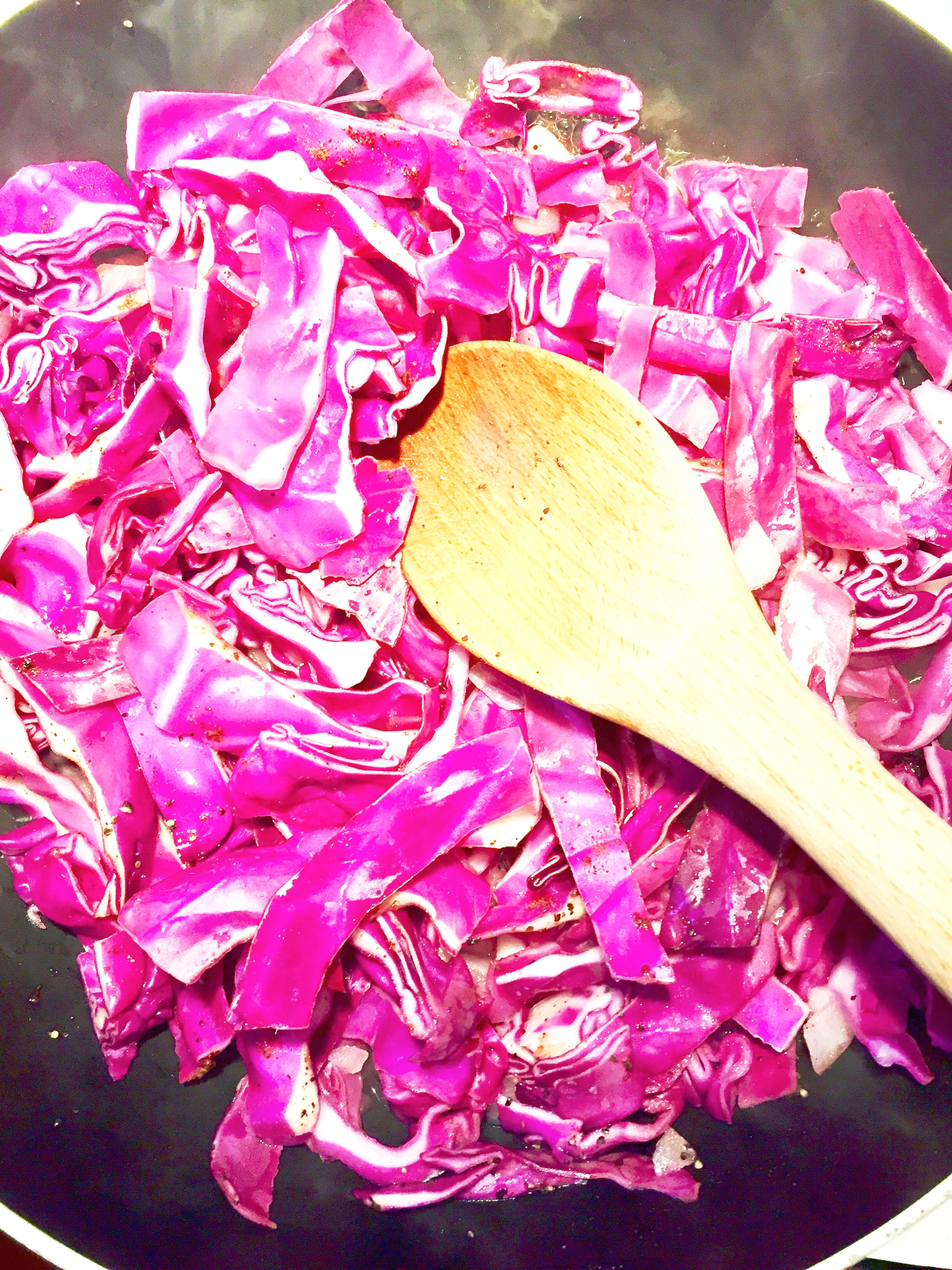 Spiced red cabbage