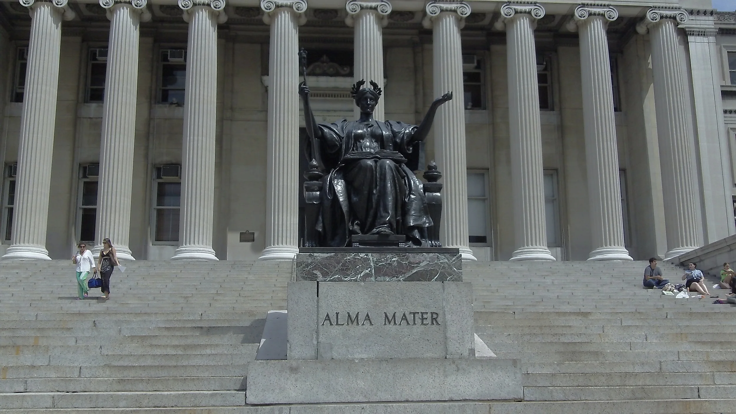 columbia-university-1017928.jpg