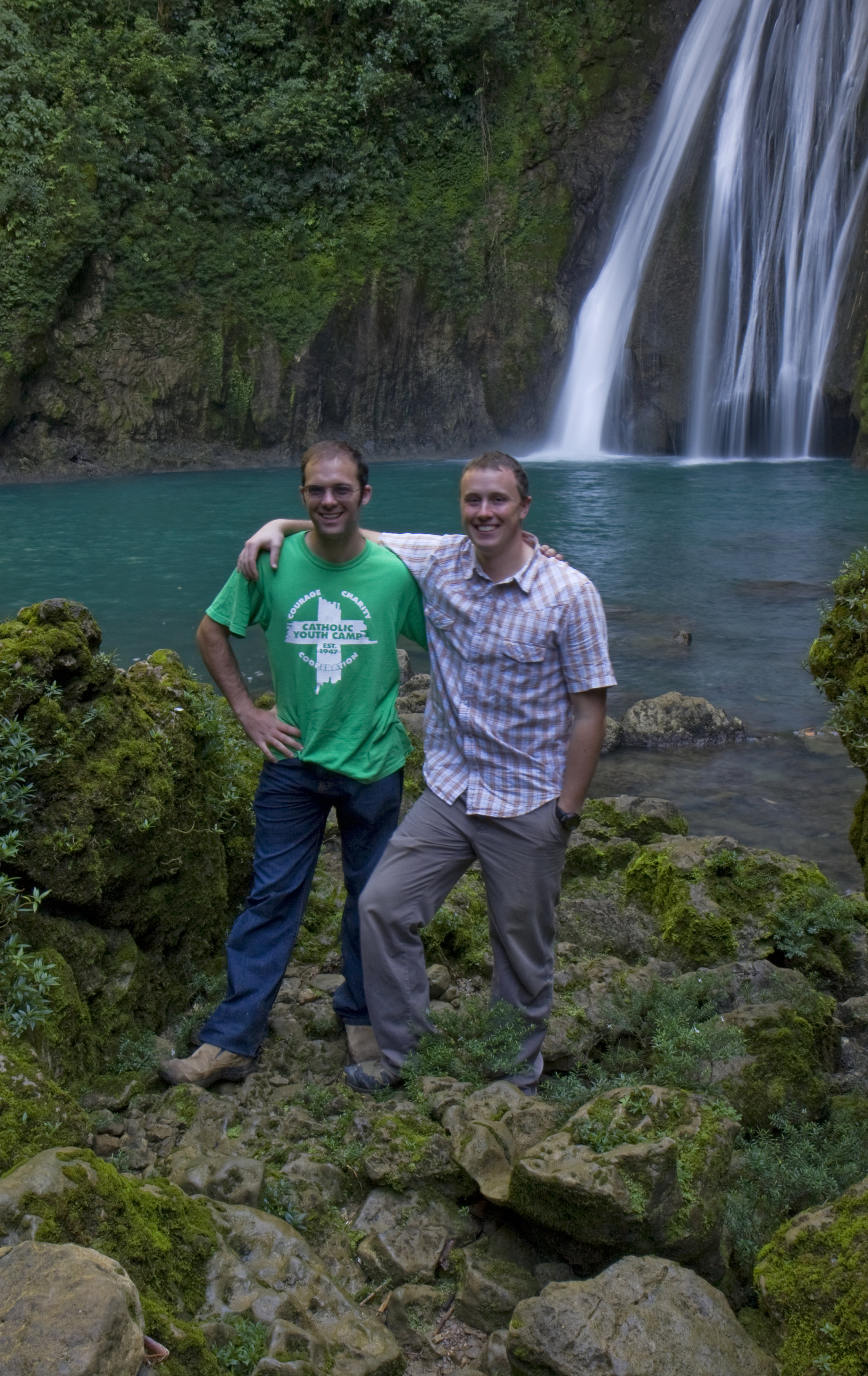 BVC Coban 2009 Pat Deering Matt Ott at waterfall (2).jpg