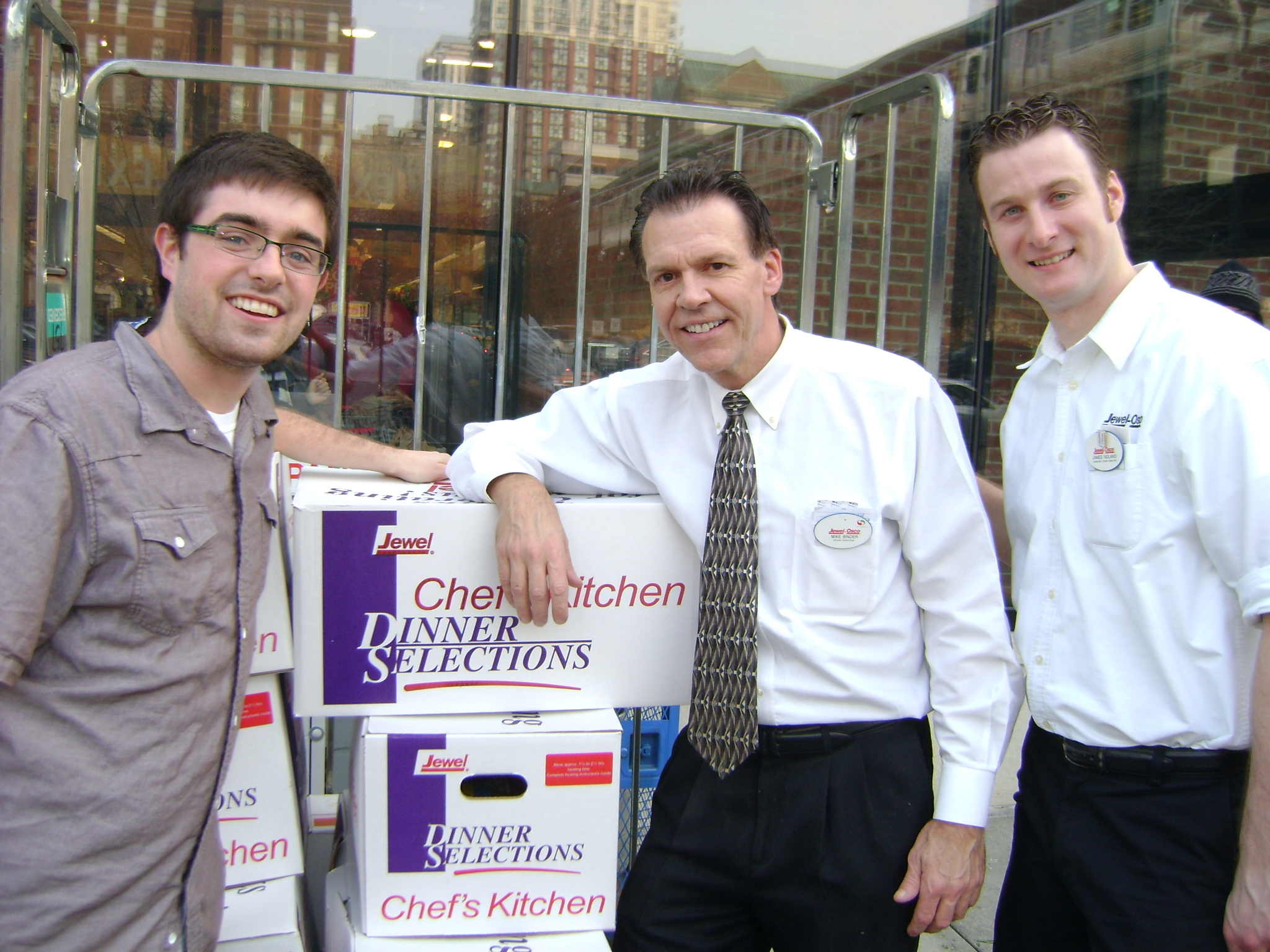 BVC Chicago 2012 Ted Kain receiving donations fro Jewel grocery.jpg