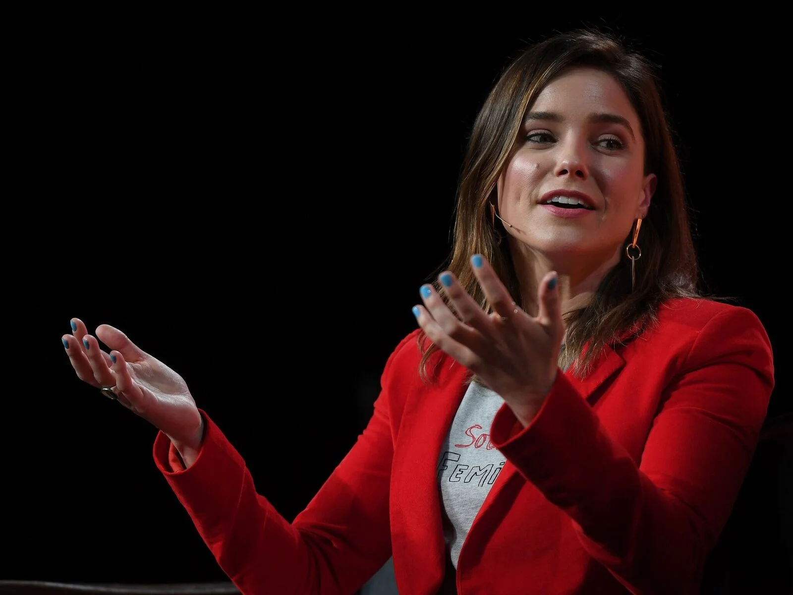 Celebrities Using Social Media in a Positive Way