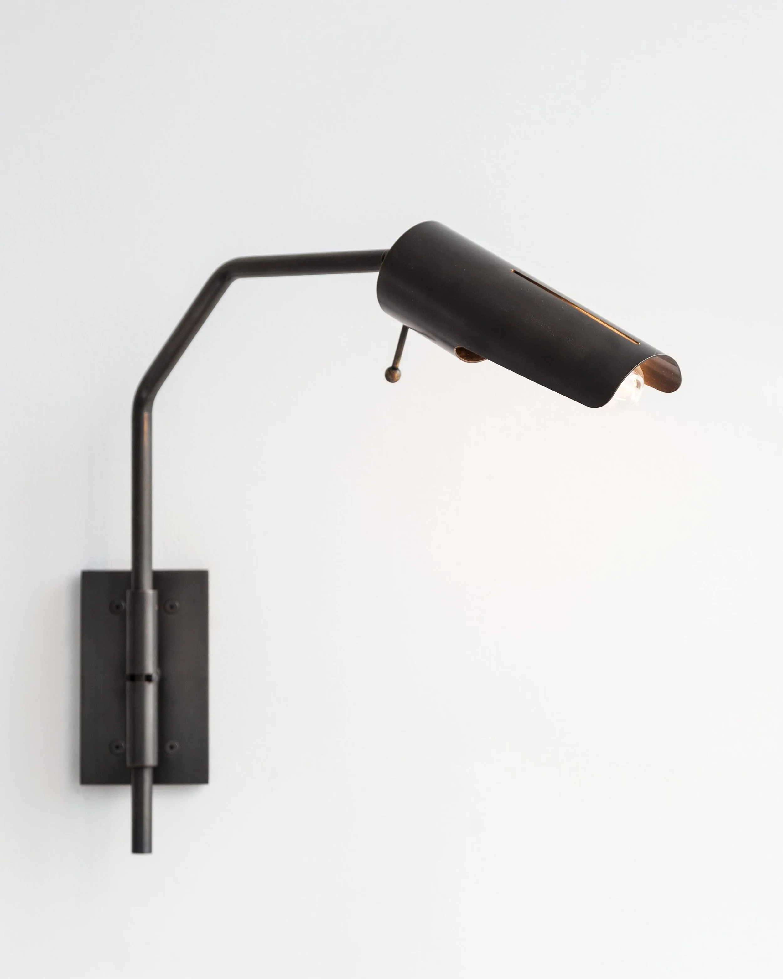 Switch-Wall-Sconce_IMG_0857.jpg
