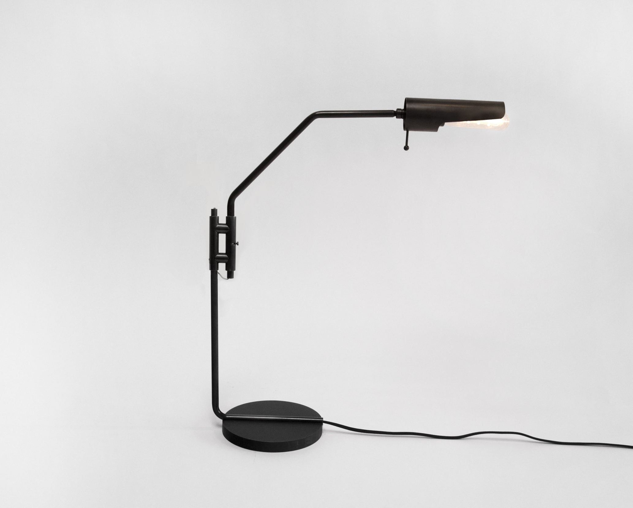 DeskLamp_JH.jpg