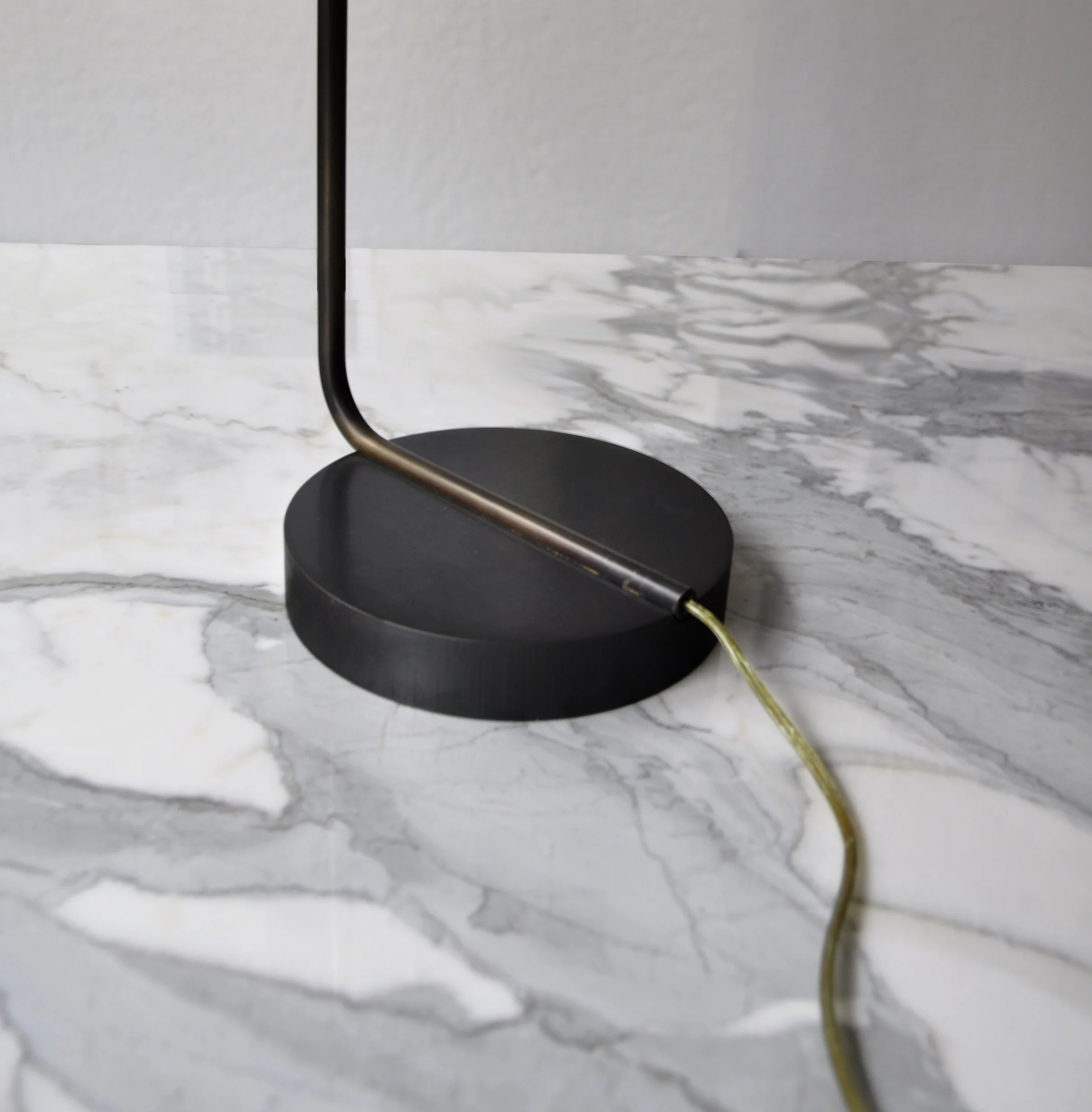 Switch_DeskLamp09.jpg