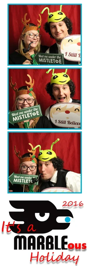 Enchanted+Photo+Booths+Marbel+Rent+7.webp