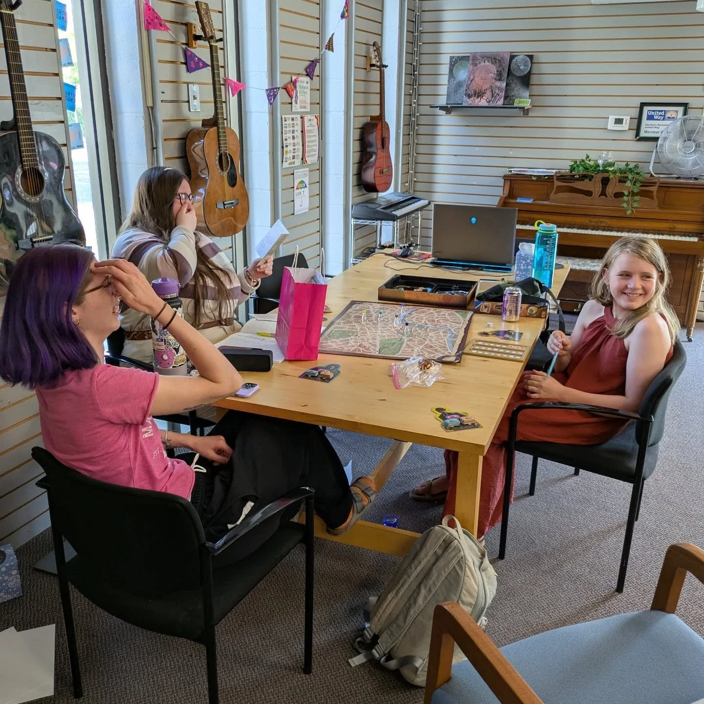 Please join us in thanking Mae for her time with ROOTS! From interning with our executive director to informing our strategic plan to supporting drop-in, Mae has enriched our work with her sharp insights, her warm energy and and her strong values. Sh