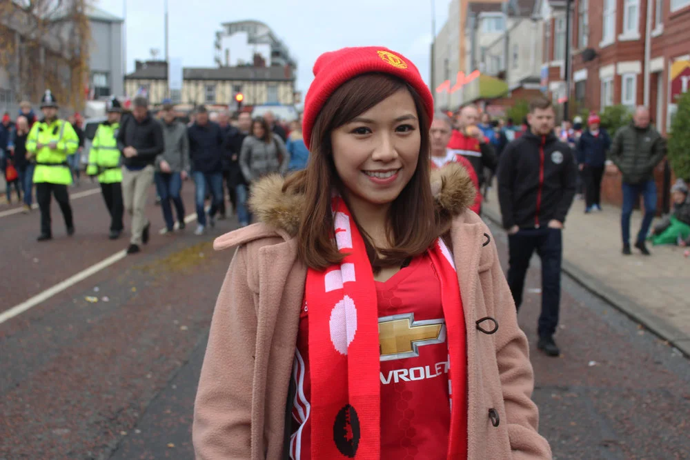 This Fan Girl Female Football Fans
