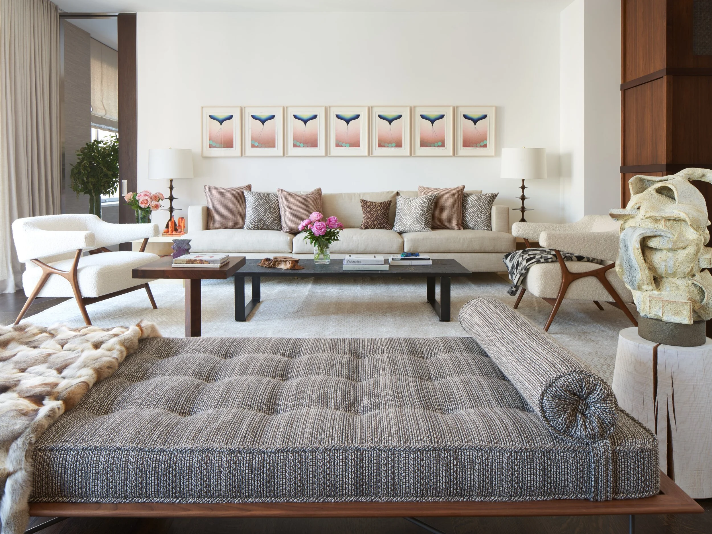  Sara Story Slays it on UES… 