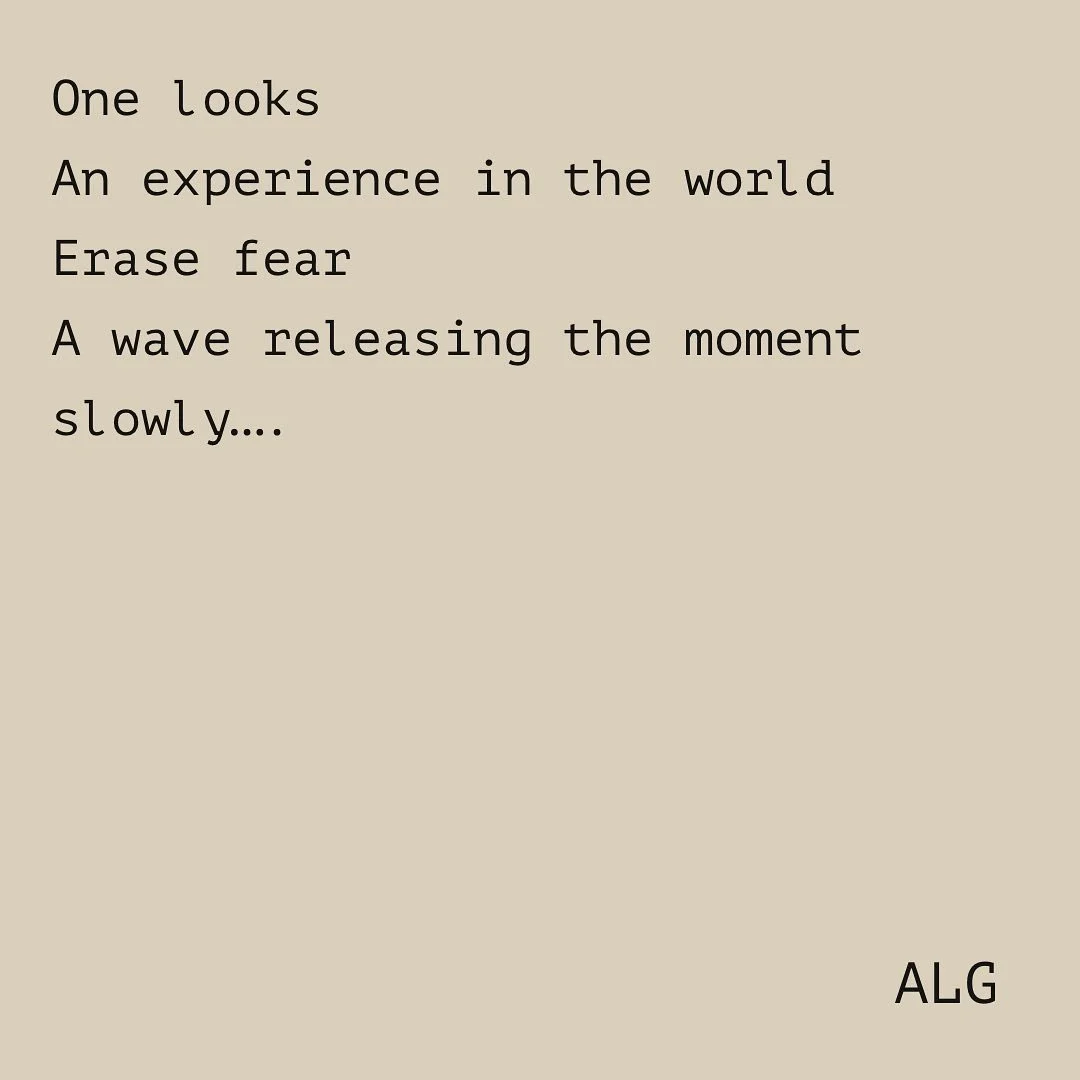 May 13, 2022 
Page 282
🙏🏻❤️
@anjoola8 + @jen.broemel + @pegalito

#erasurepoetry #blackoutpoetry #blackoutpoem #poetry #poems #poem #scribble #scribbleitout #poetryisart #artispoetry #thefountainhead #fountainheaddaily #scribblebookpenpoemart #dail