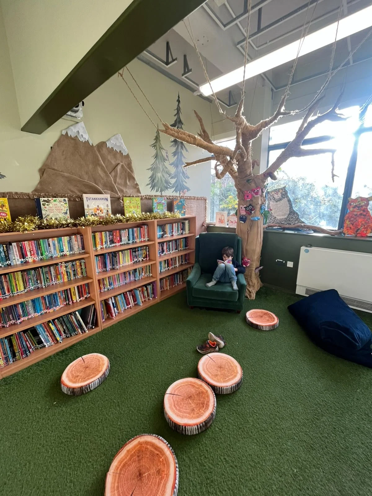 202612 - Library with Torben.jpg