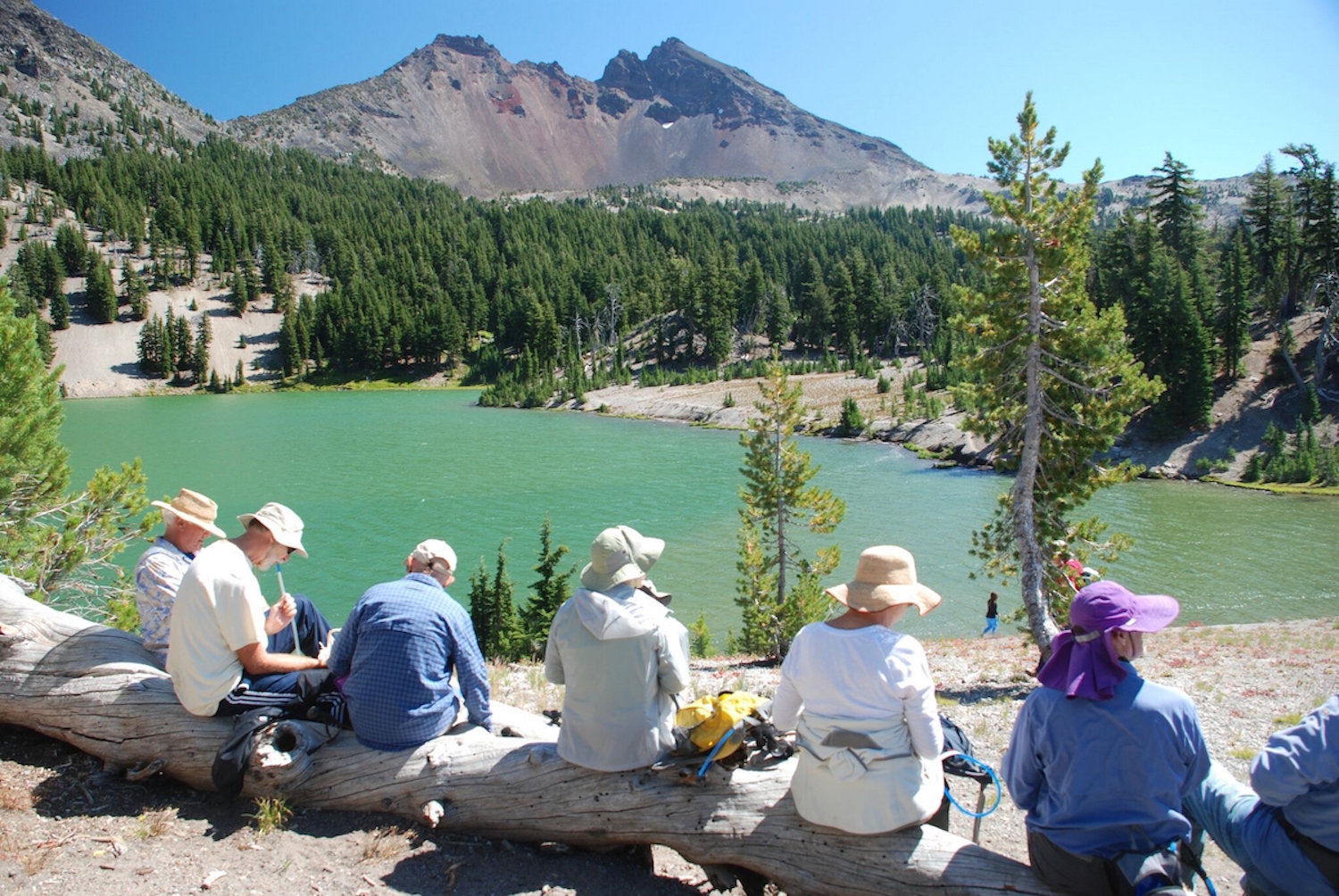 GreenLakesHiking-1500b.jpg