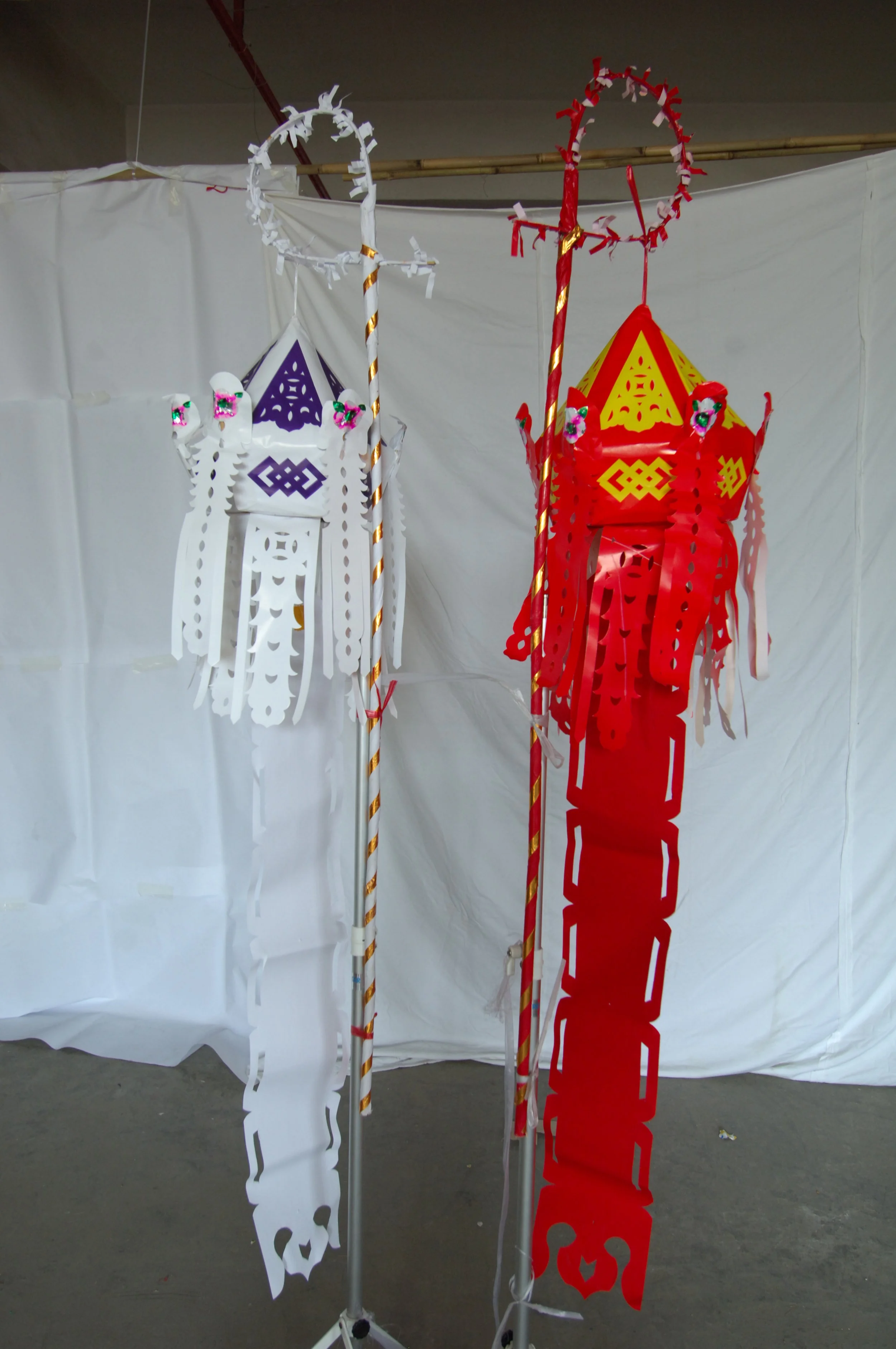 中紮  貨號  B 236  紅白六角旛.JPG