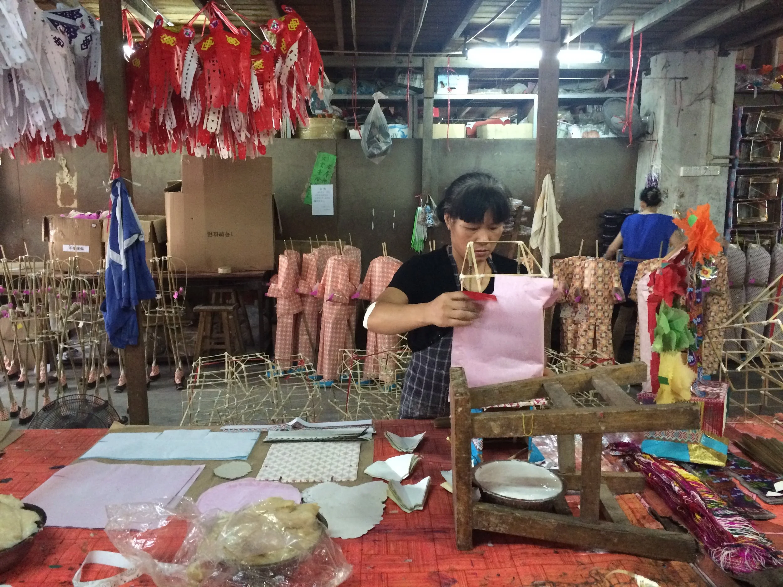 裱紙工序 (2).JPG