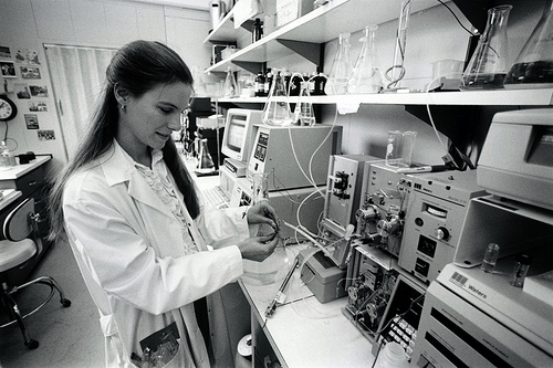 research-scientist-lab.jpg