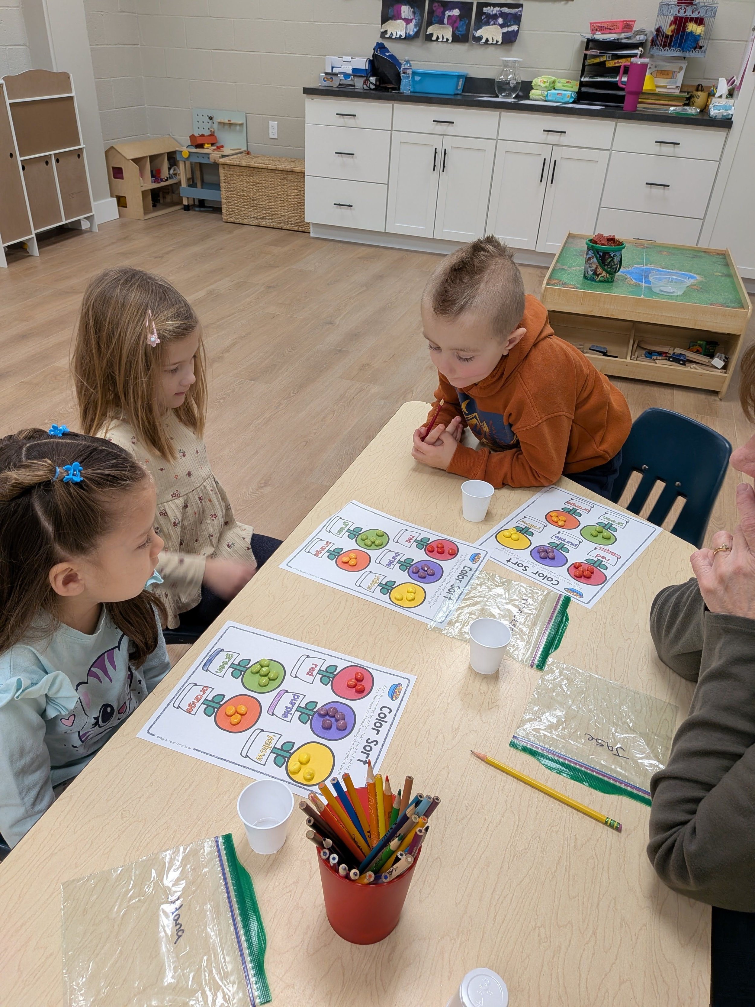 PreK students learning and sorting colors