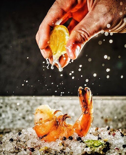 Photography by Tom McGovern @foodphotographer 

Shrimp Styling and Lemon Squeezing 🍋 by me 👋

#nationalshrimpday 🍤