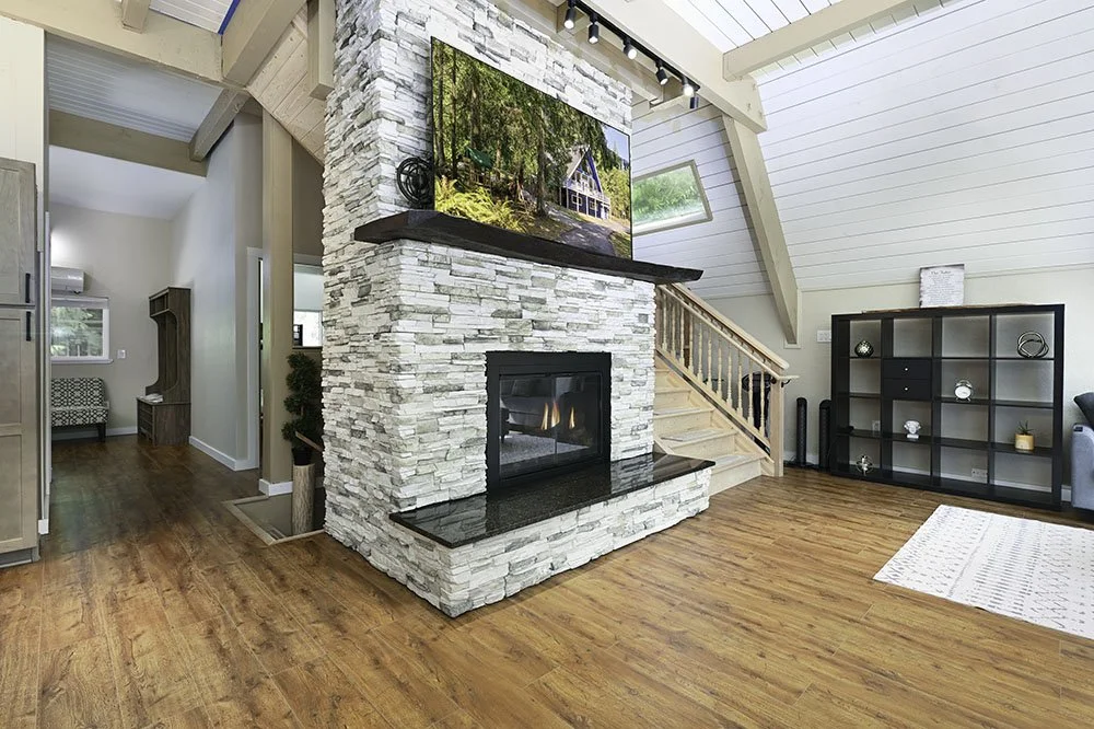 27-Fireplace Small.jpg
