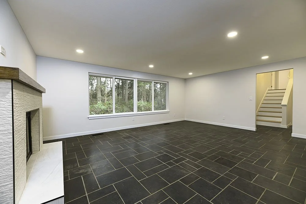 9-Living Room Small.jpg