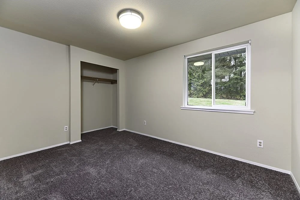28-Bedroom 1 Small.jpg