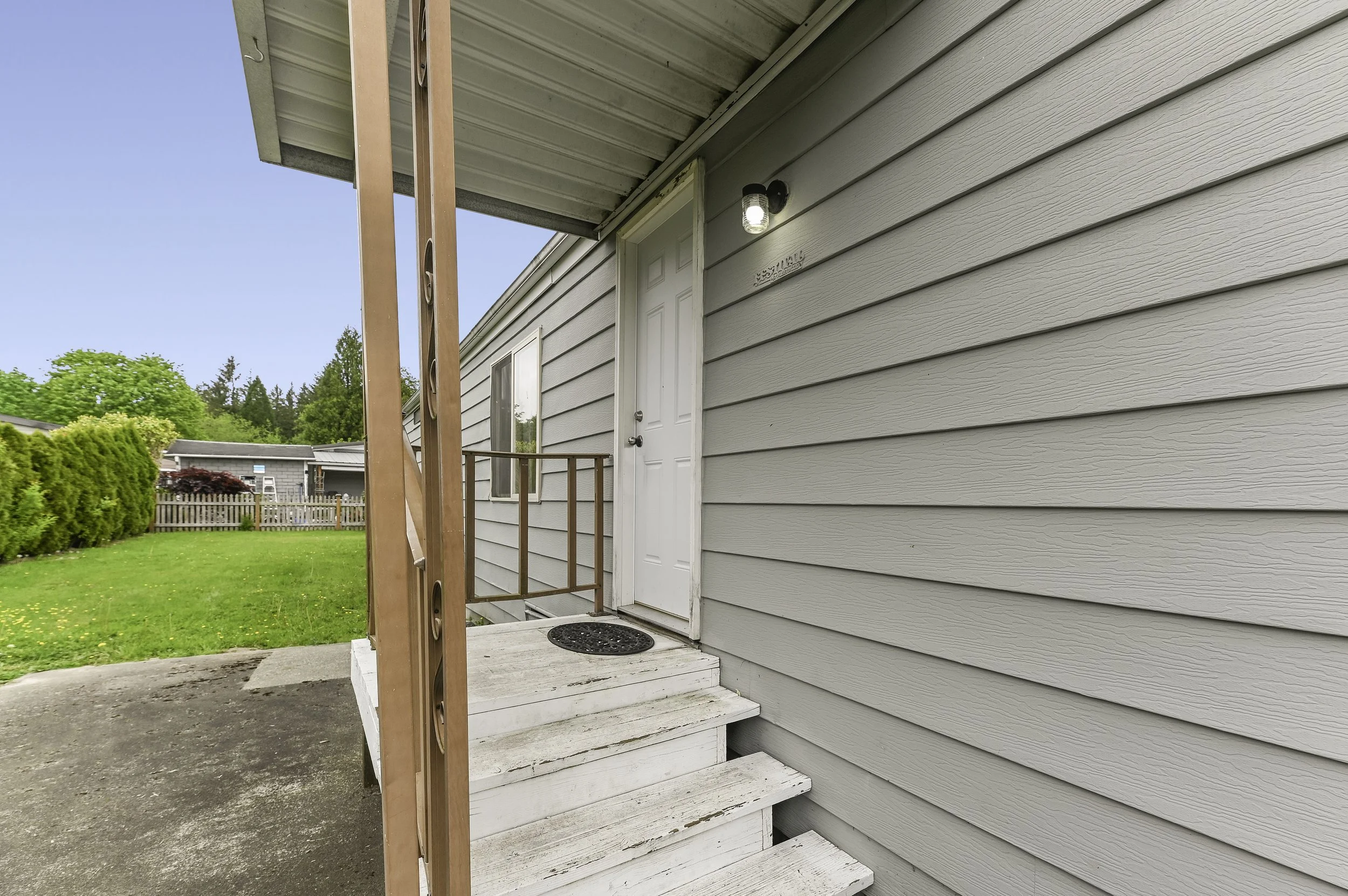 7-Front Door Small.jpg