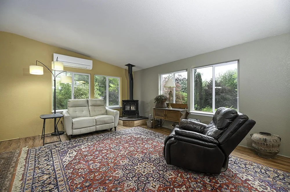 15-Living Room Small.jpg